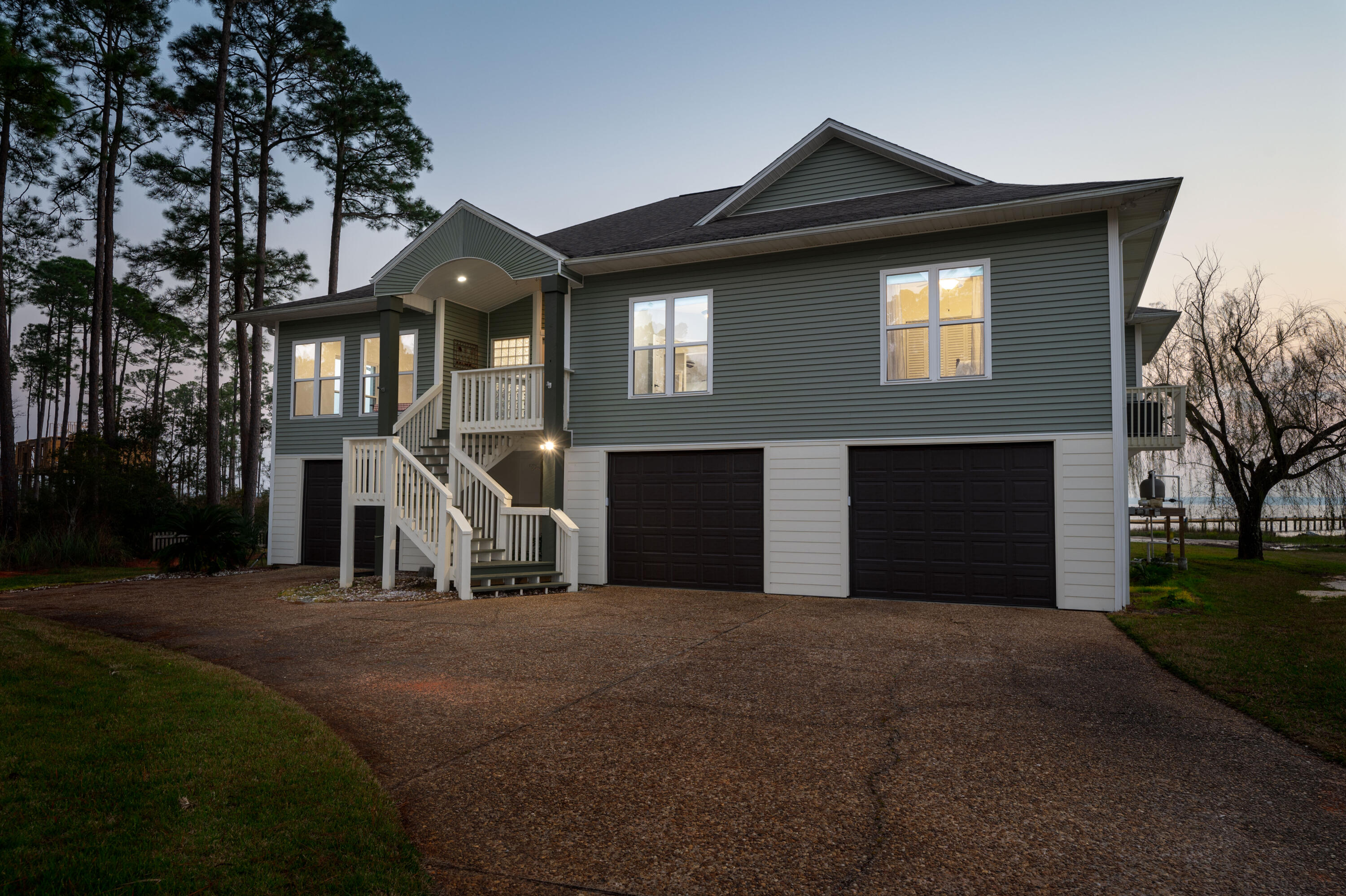 BAYSIDE - Residential