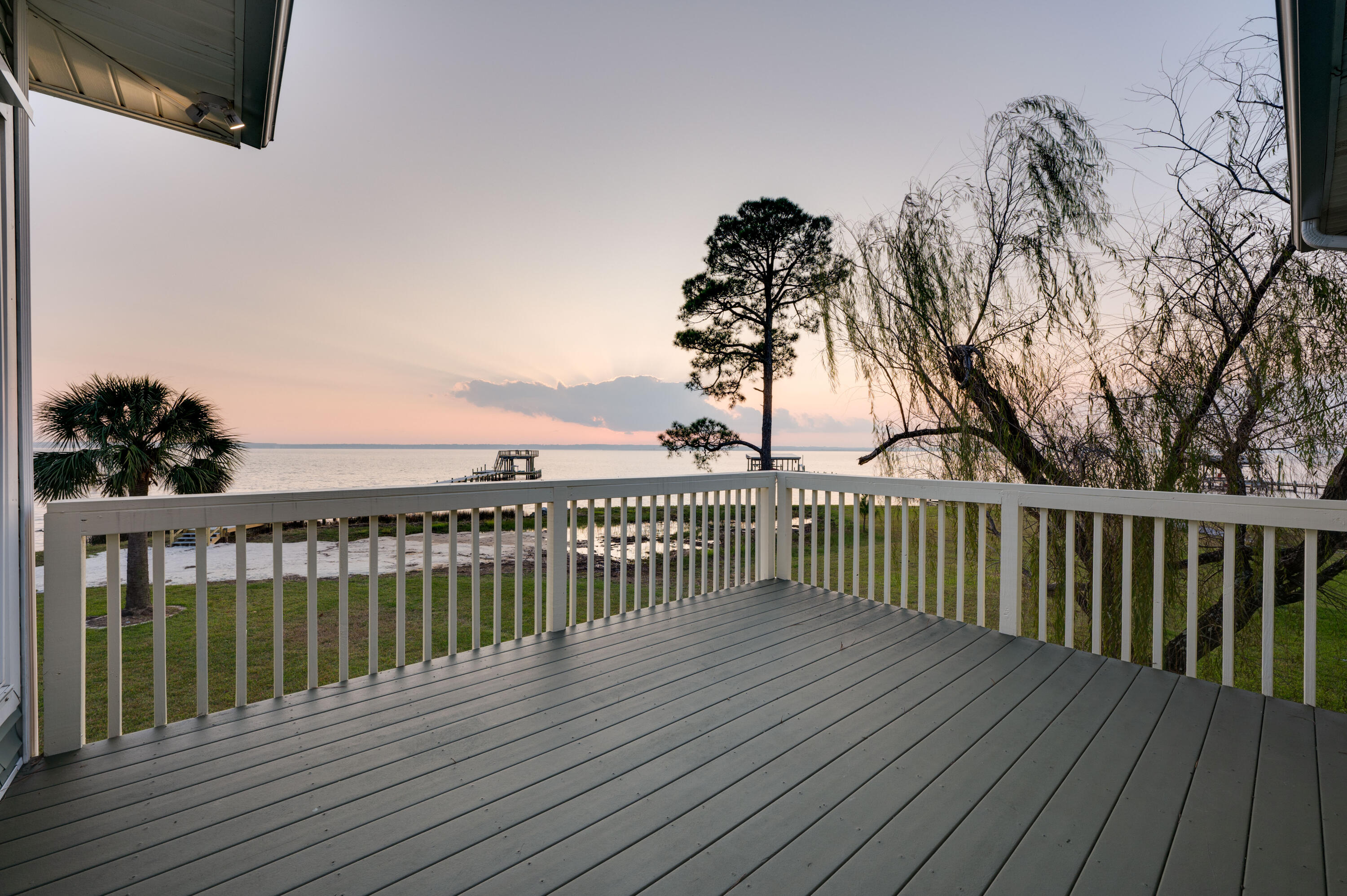 BAYSIDE - Residential