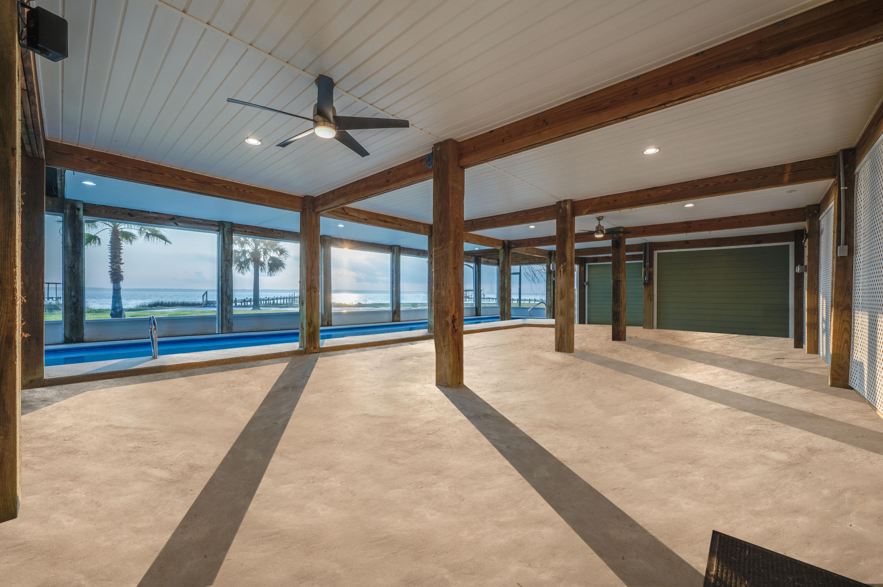 BAYSIDE - Residential