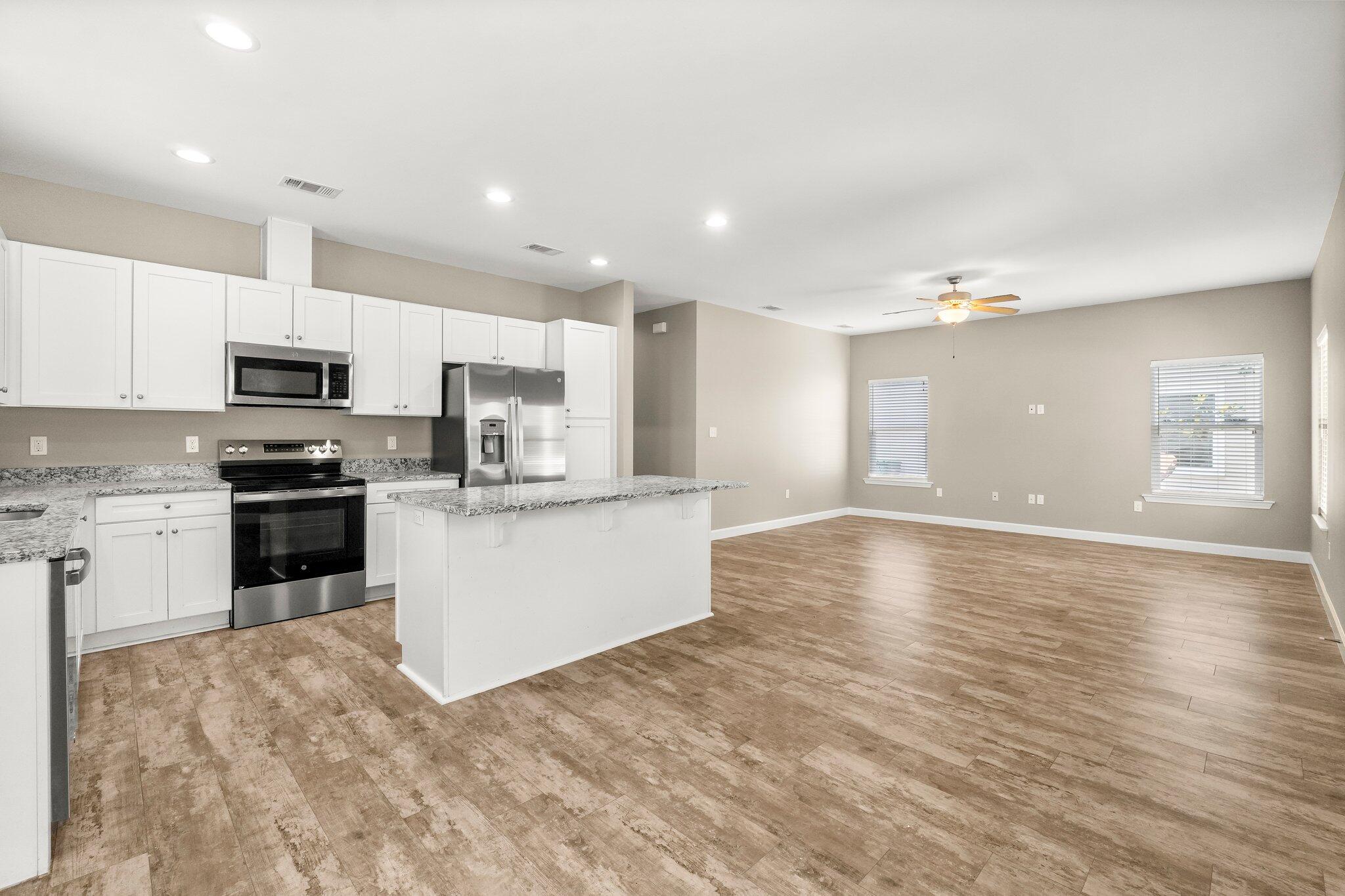 SANTA ROSA BEACH - Residential Lease