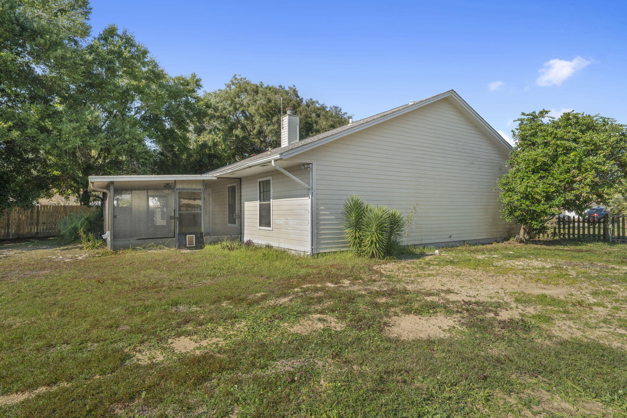 PRO AM ESTATES - Residential