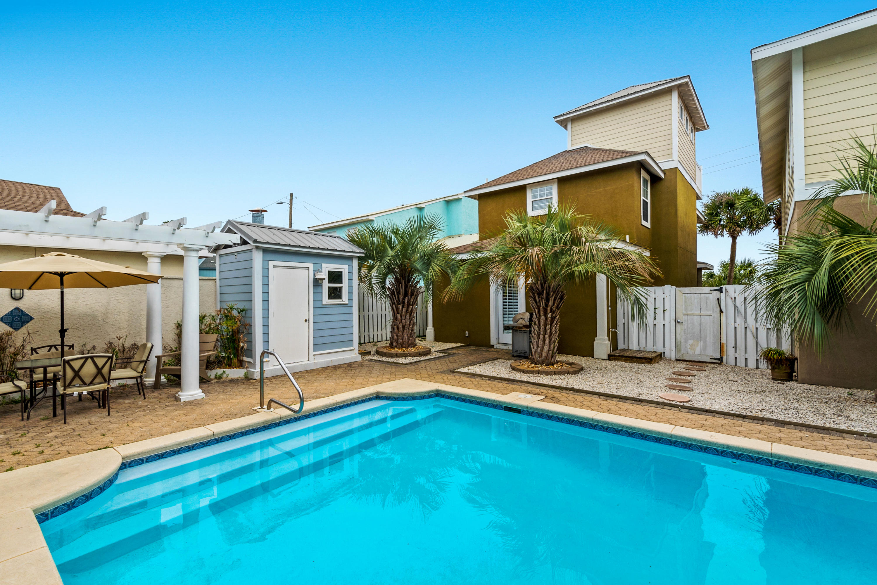 Sunset Villas - Residential