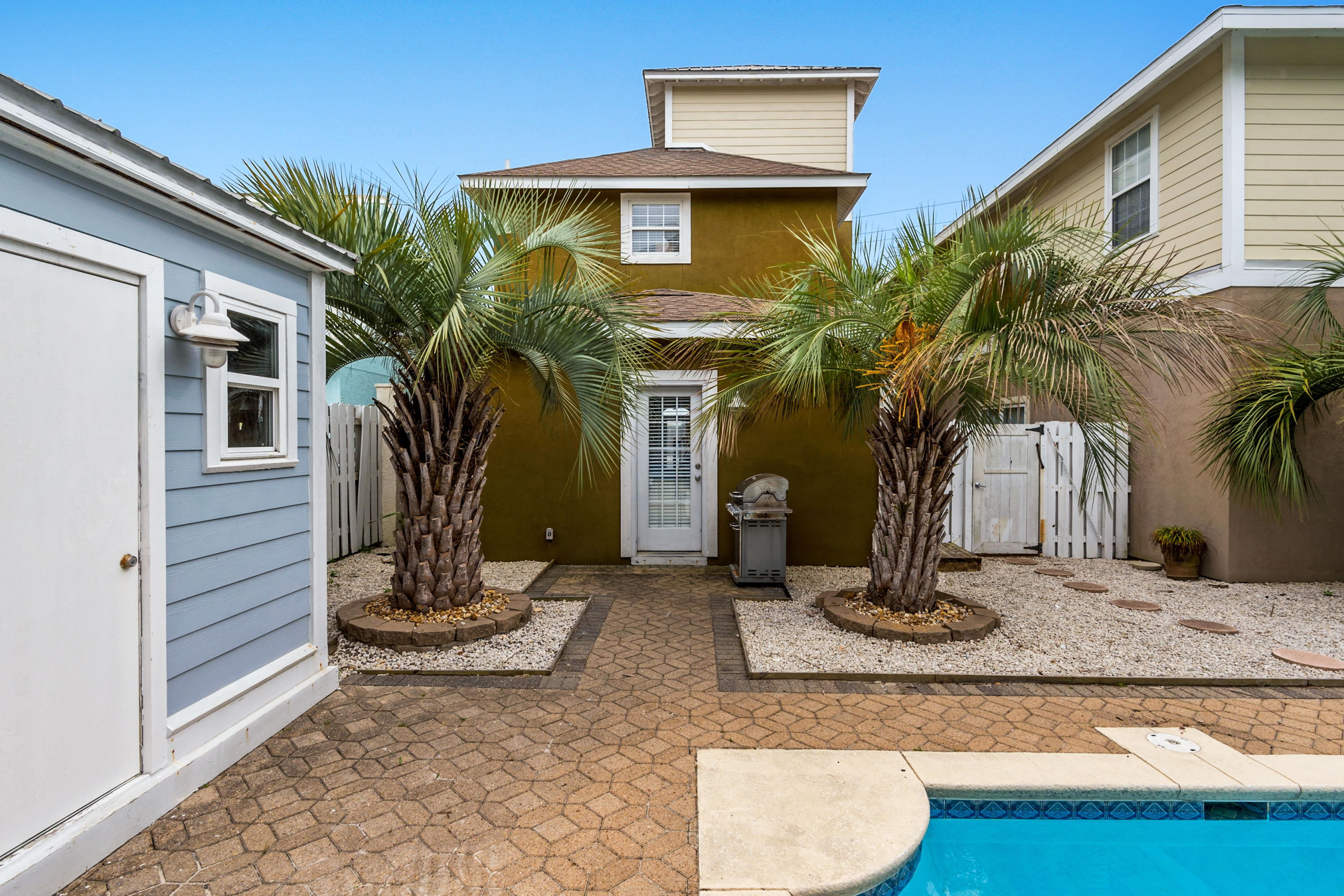 Sunset Villas - Residential