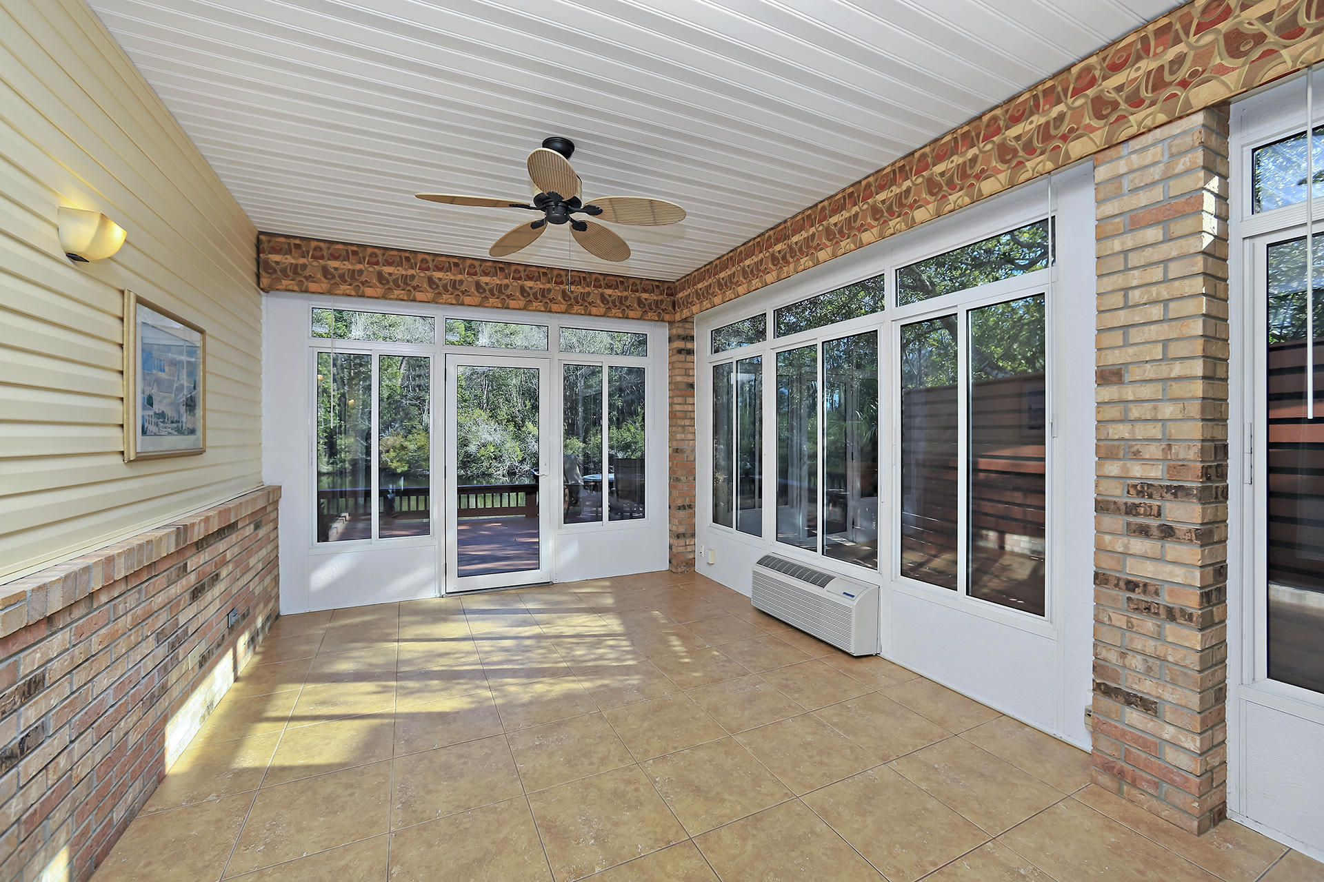 DEERWOOD - Residential