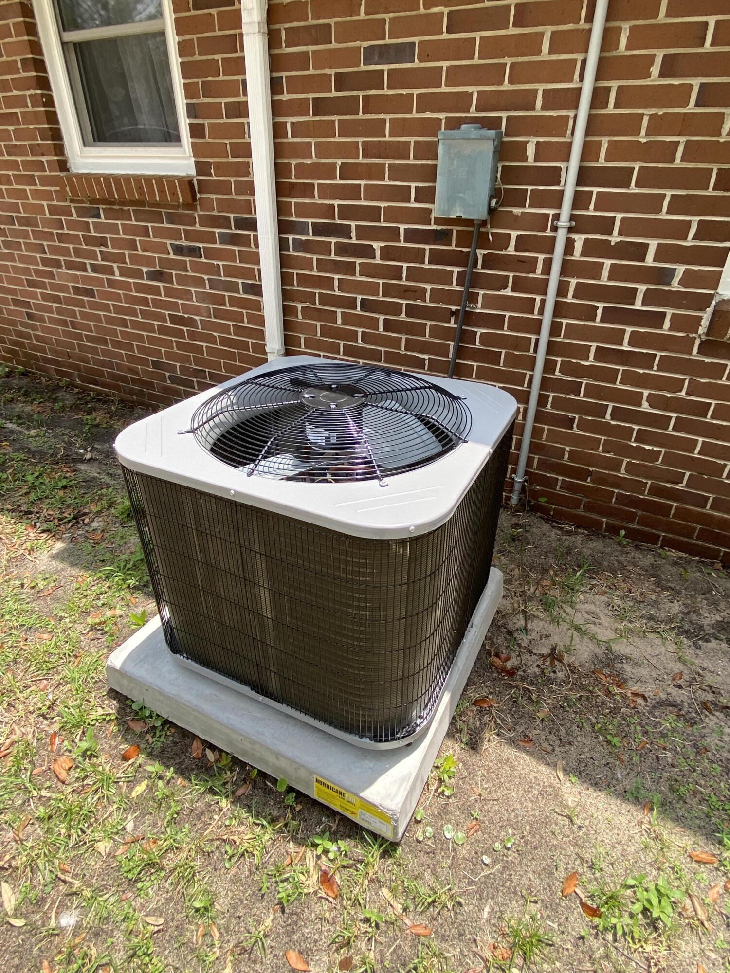 CAROL ANNE MANOR - Residential