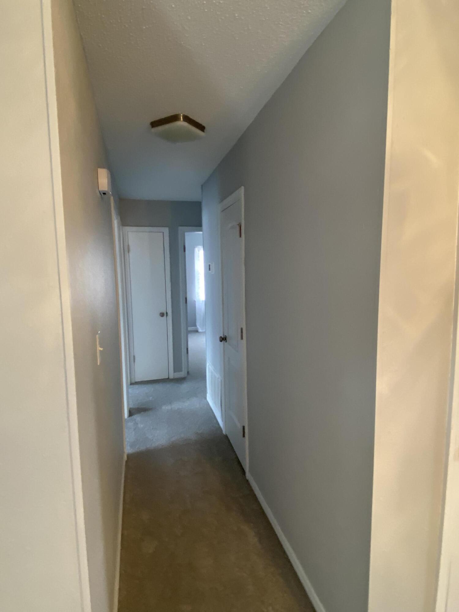 CAROL ANNE MANOR - Residential