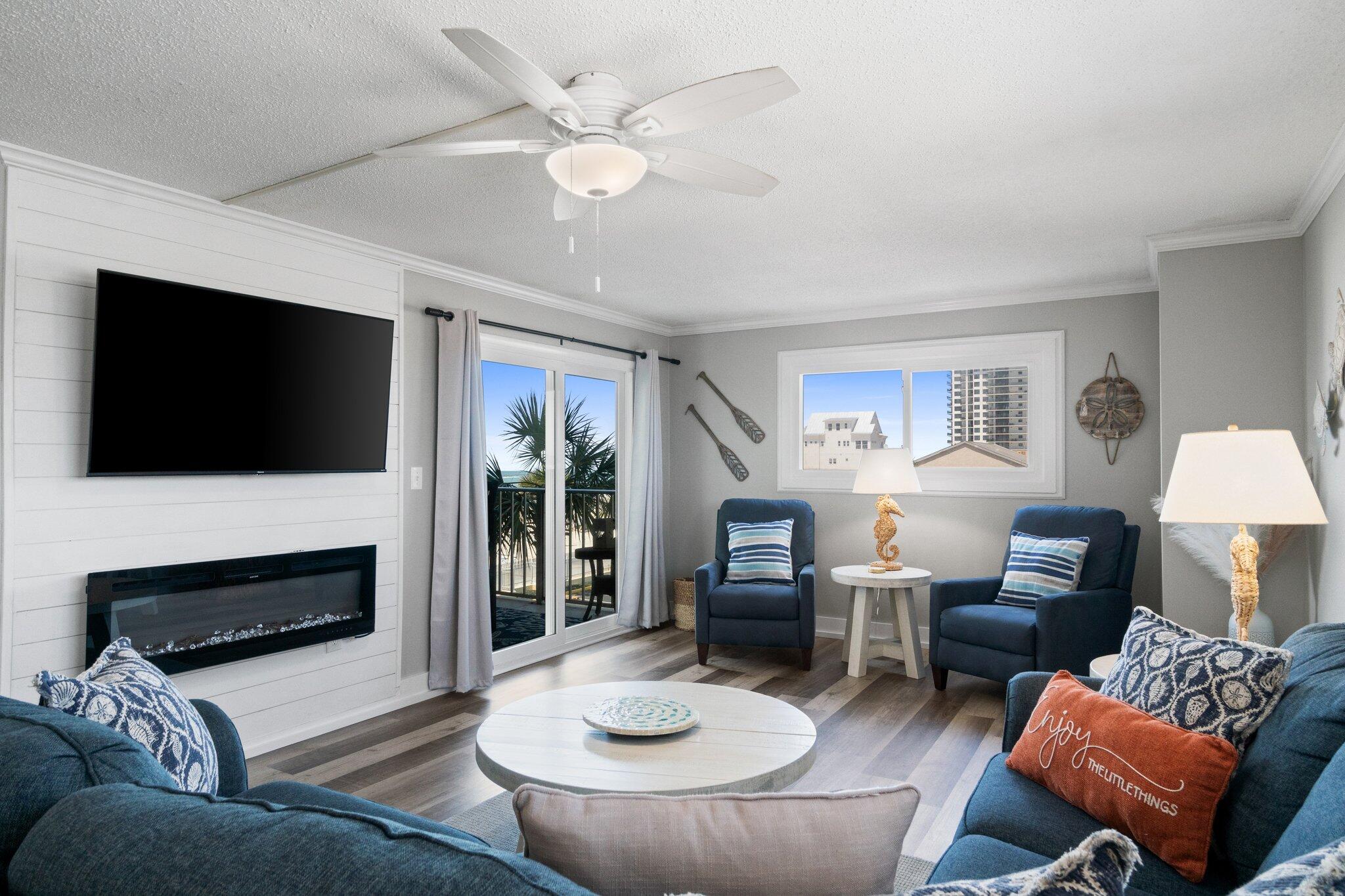 REGENCY TOWERS - Residential