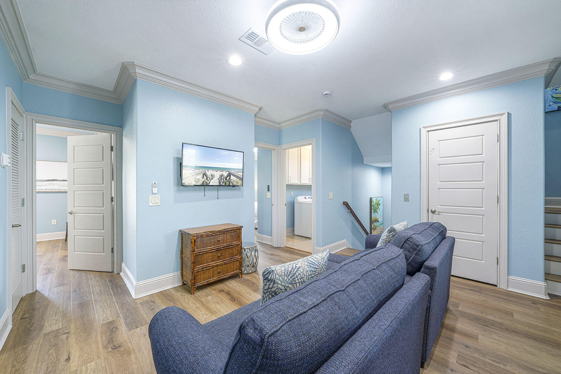 CRYSTAL BEACH - Residential