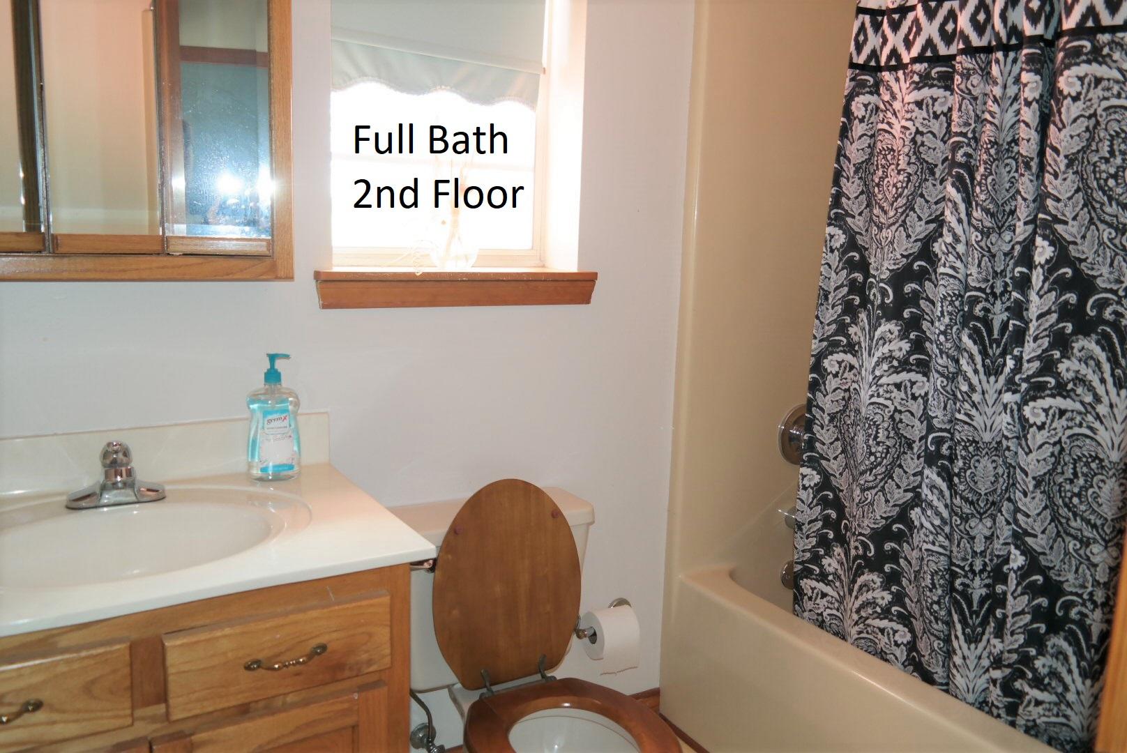 DEFUNIAK COUNTRY CLUB ESTATES - Residential