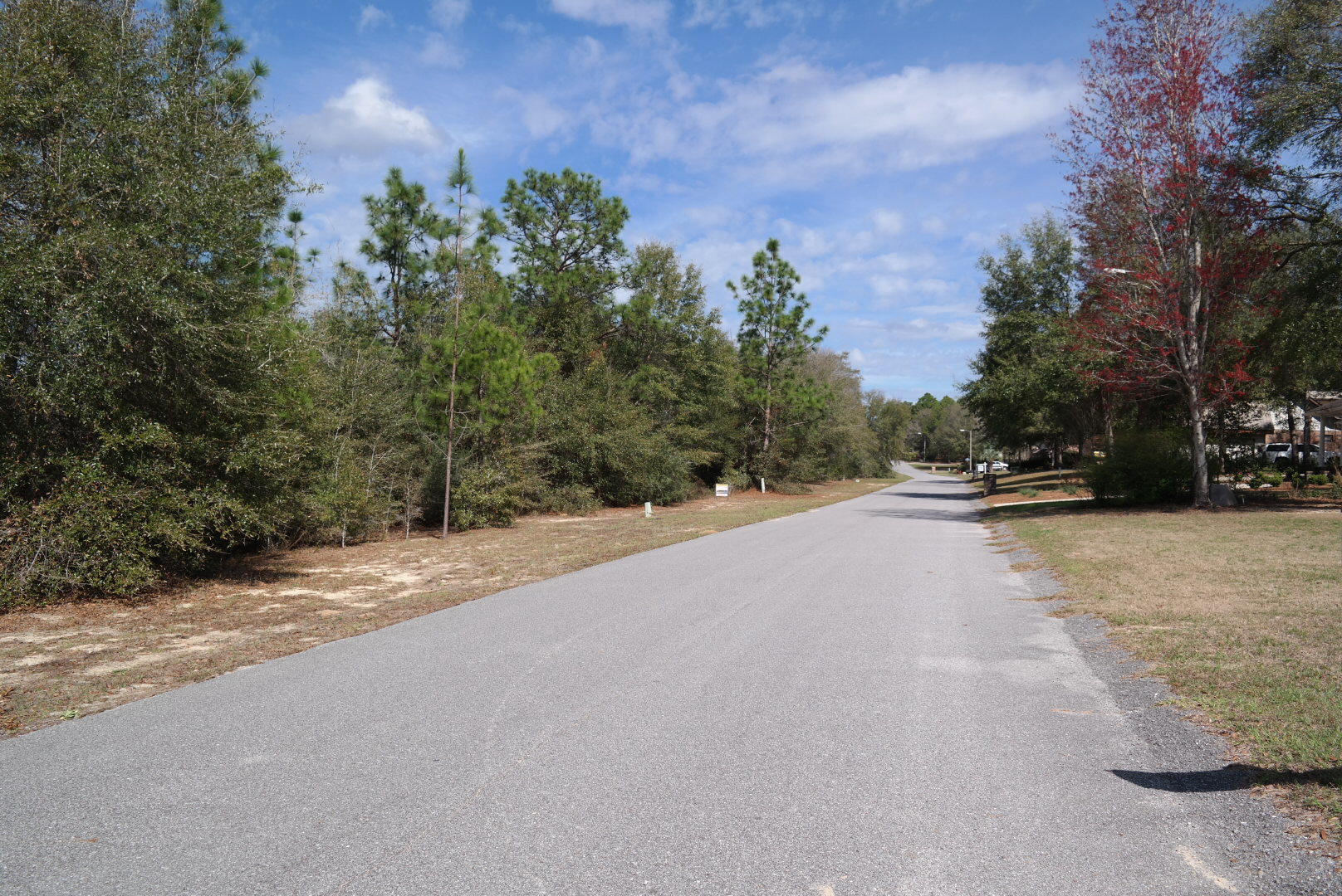 DEFUNIAK COUNTRY CLUB ESTATES - Residential