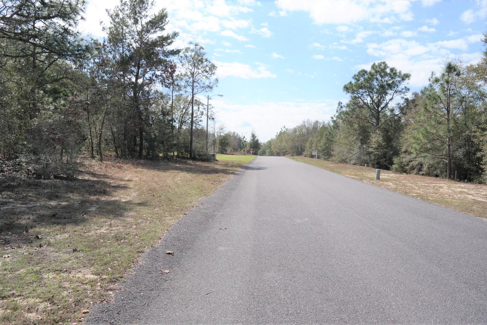 DEFUNIAK COUNTRY CLUB ESTATES - Residential