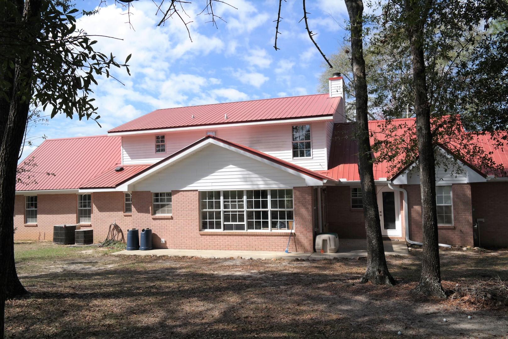 DEFUNIAK COUNTRY CLUB ESTATES - Residential