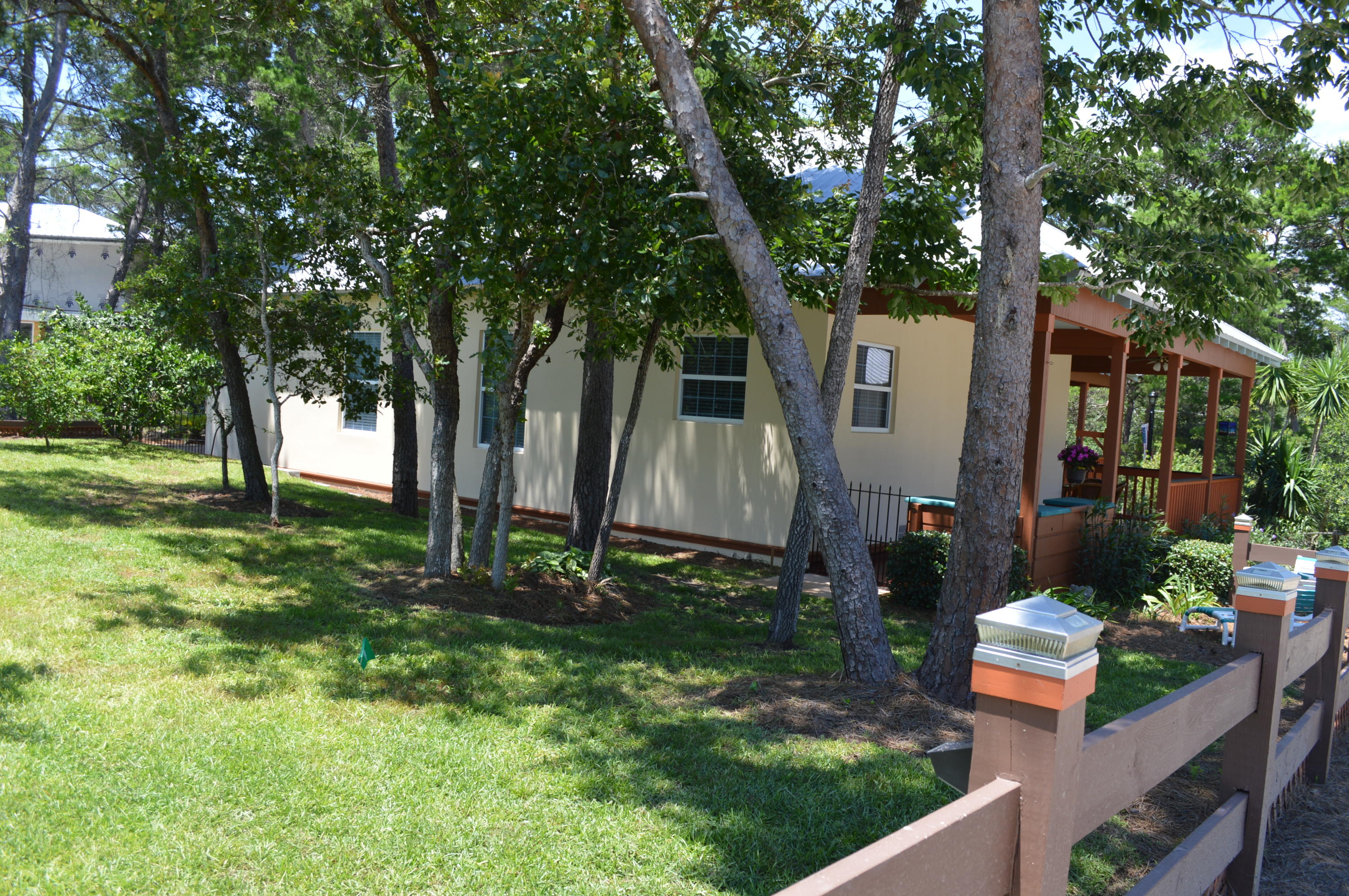 LAKE SHORE ESTATES - Residential