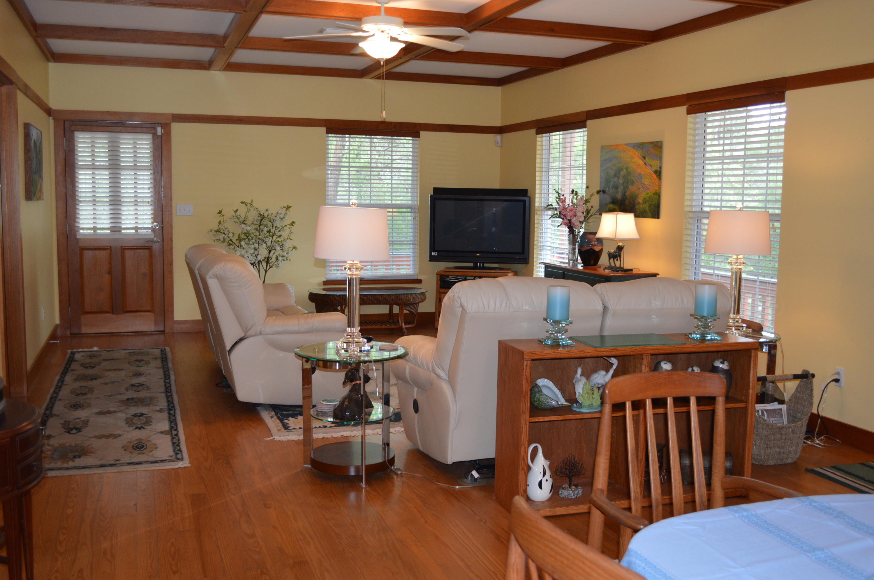 LAKE SHORE ESTATES - Residential