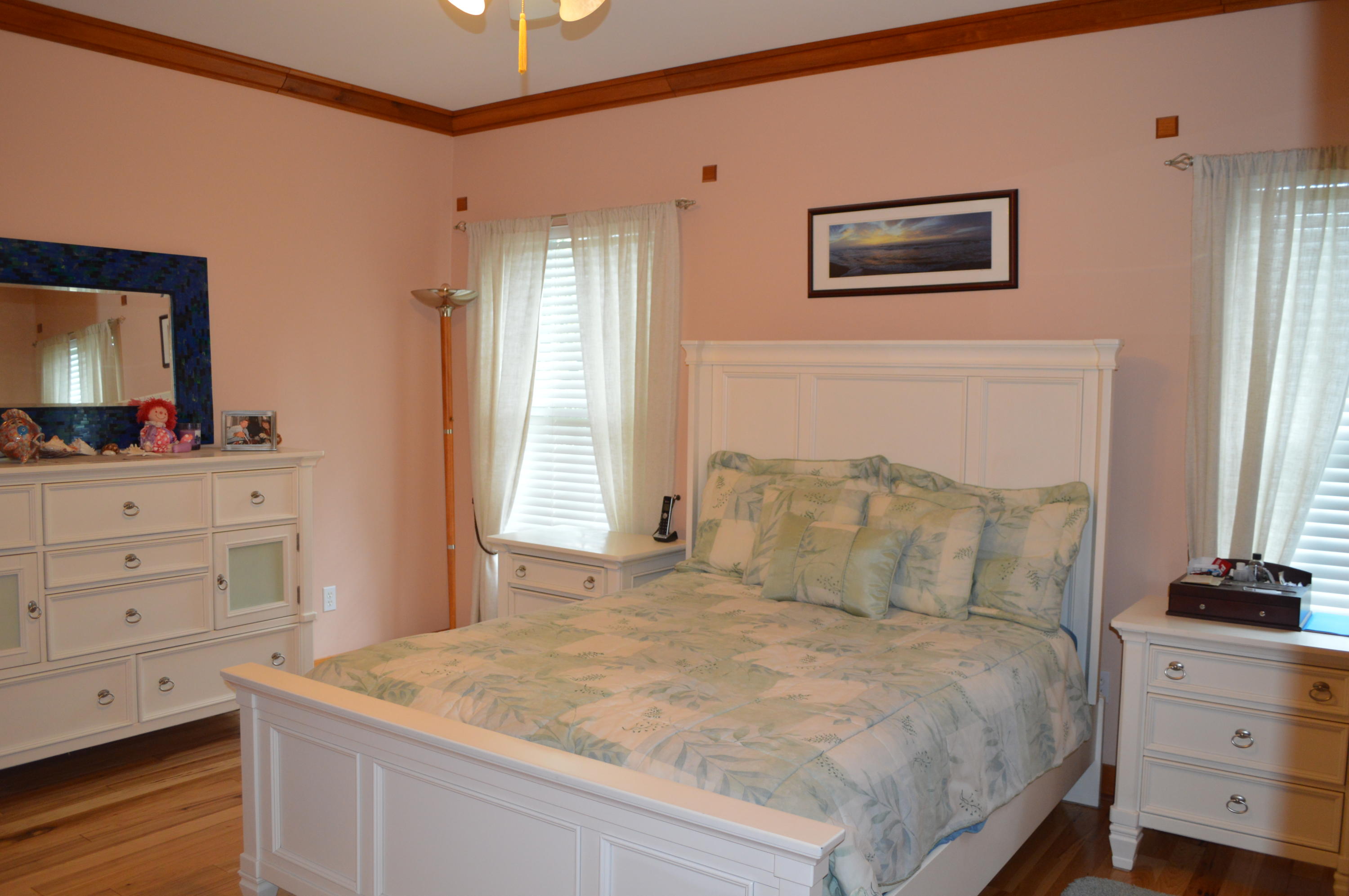 LAKE SHORE ESTATES - Residential