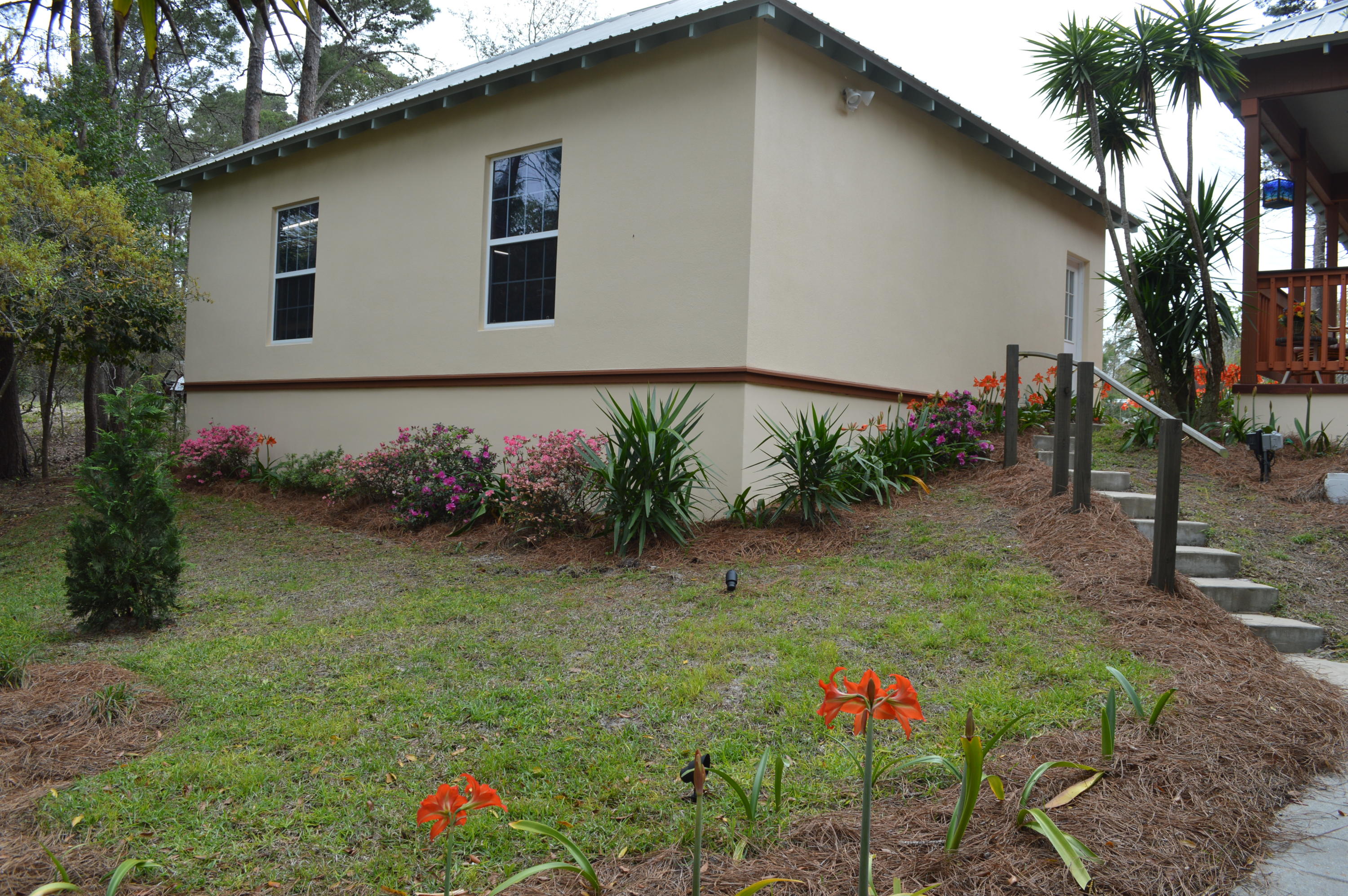 LAKE SHORE ESTATES - Residential