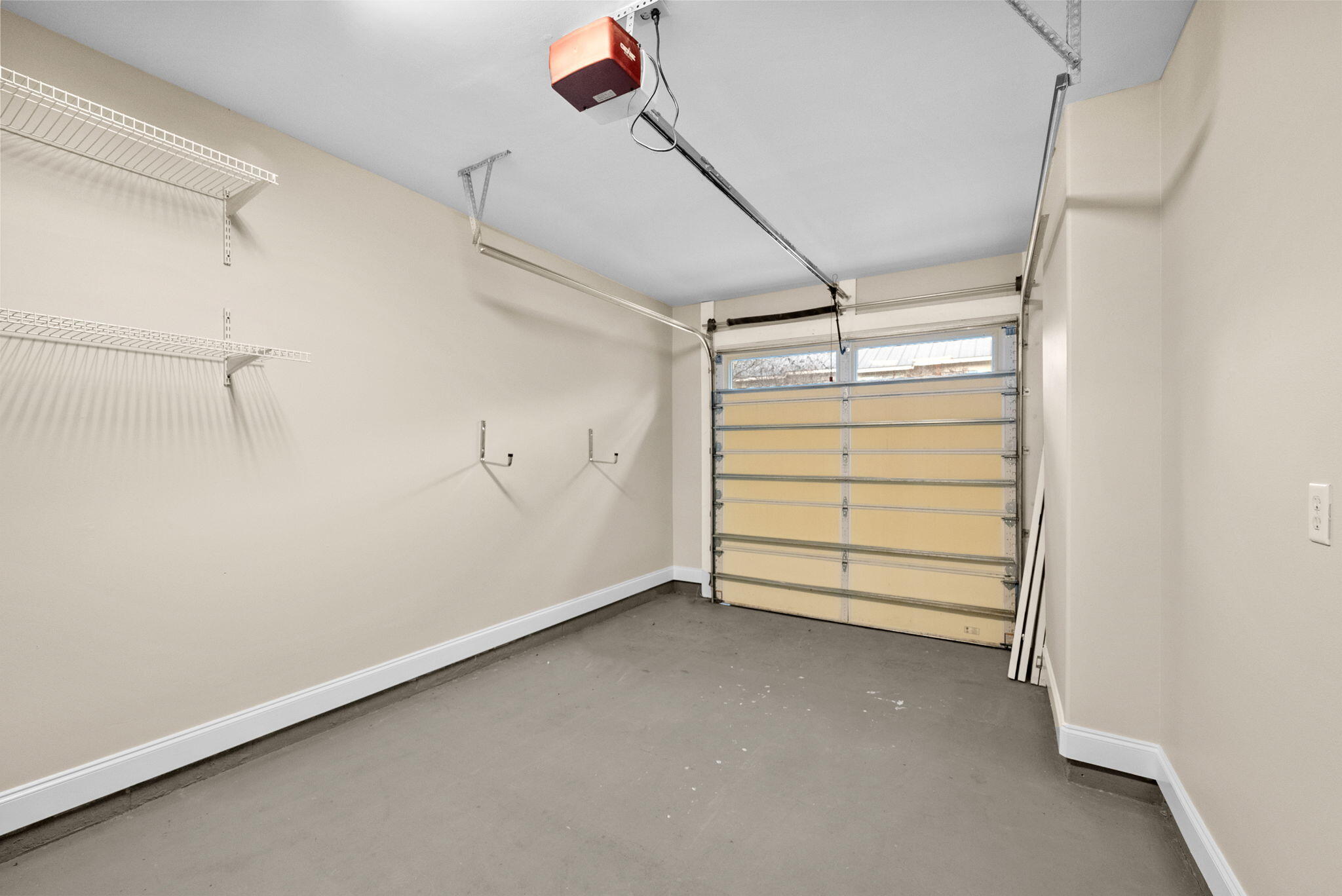 OLD BAY T/H - Residential Lease