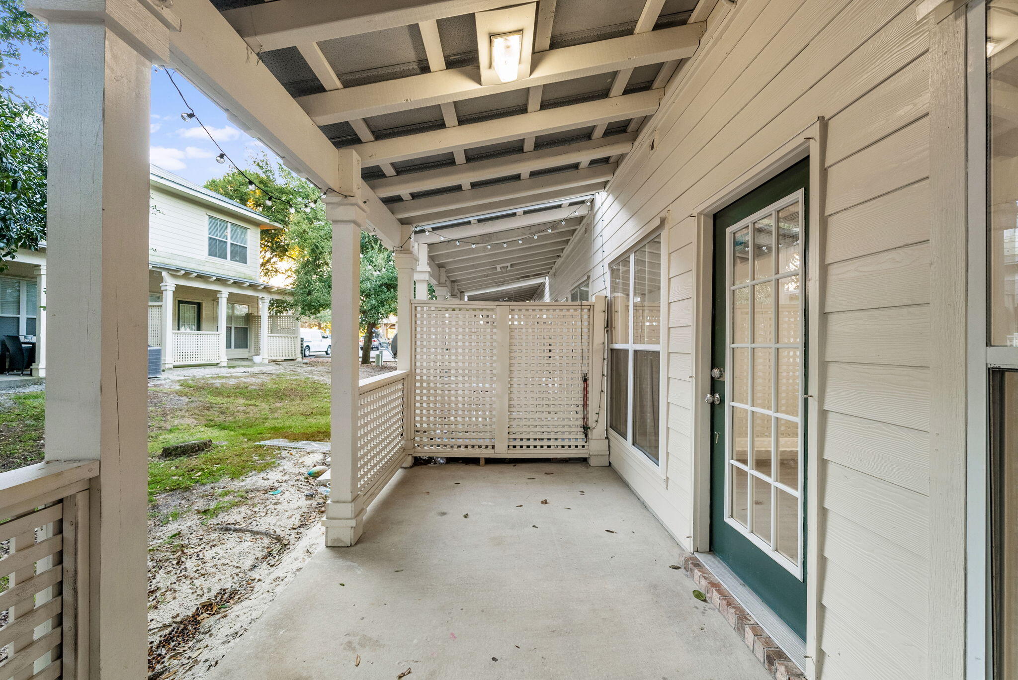 OLD BAY T/H - Residential Lease