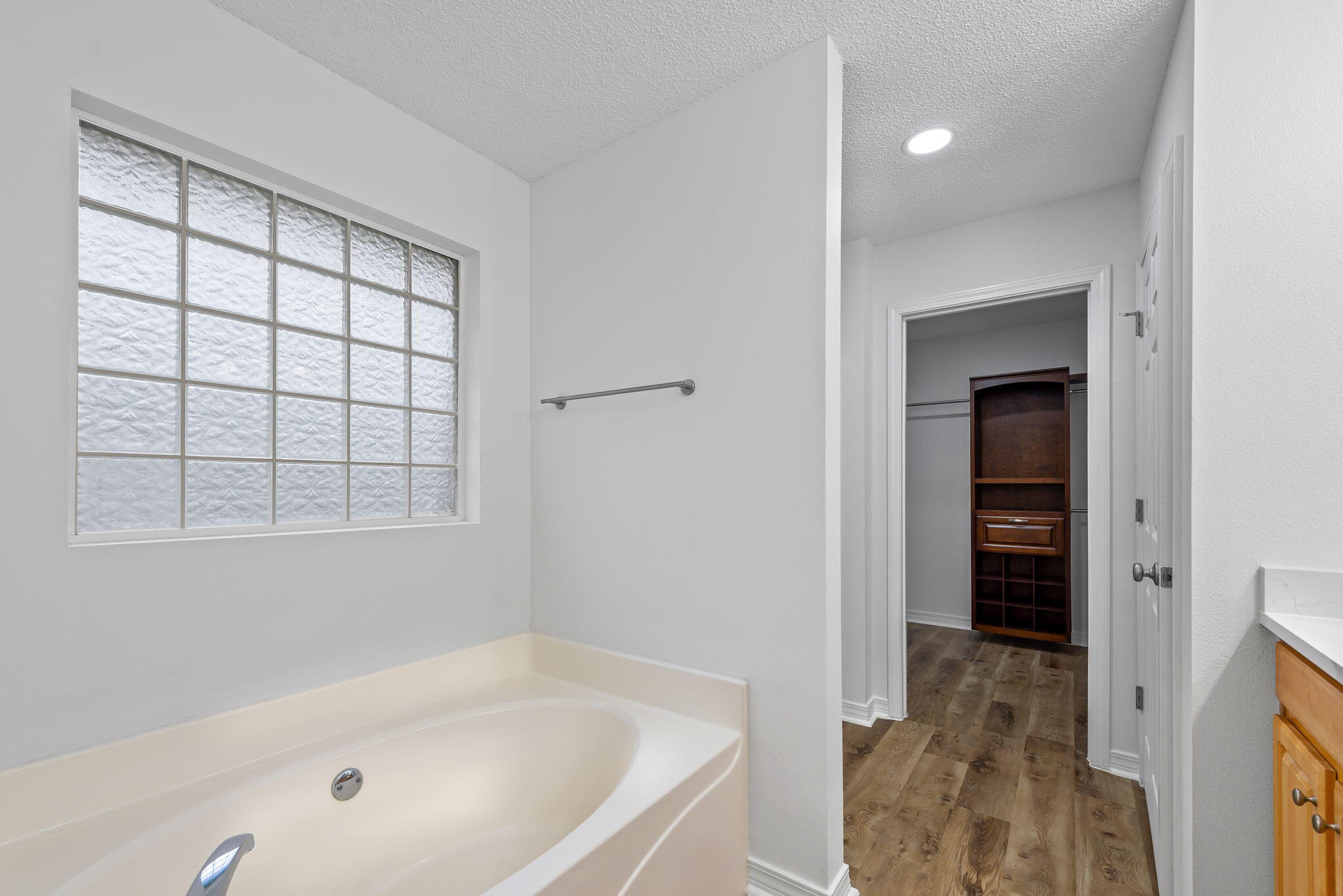 NONESUCH WAY - Residential