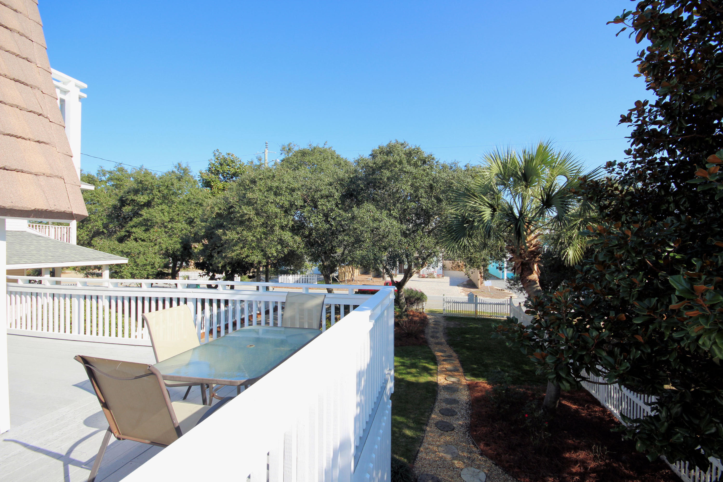 CRYSTAL BEACH - Residential