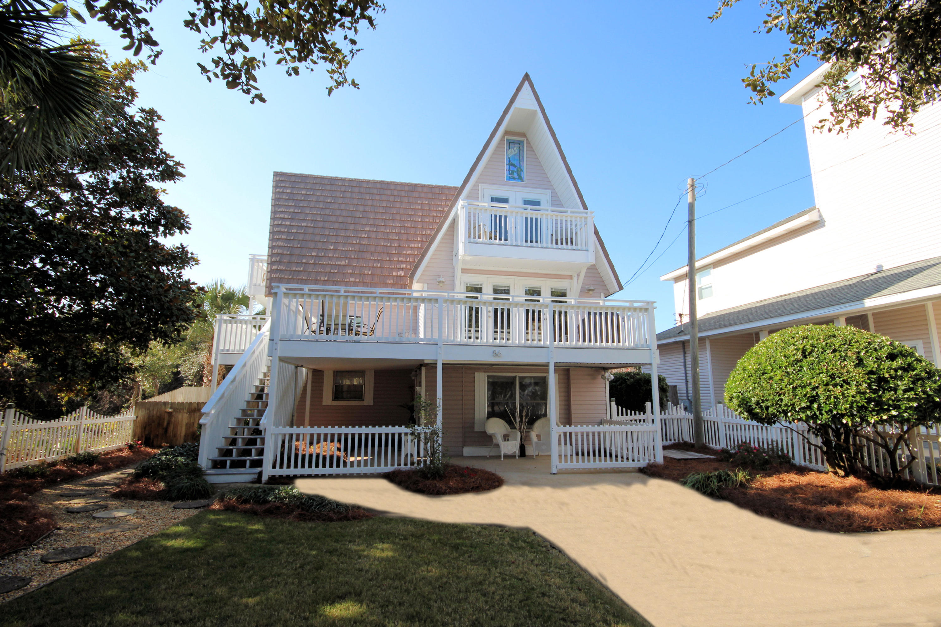 CRYSTAL BEACH - Residential