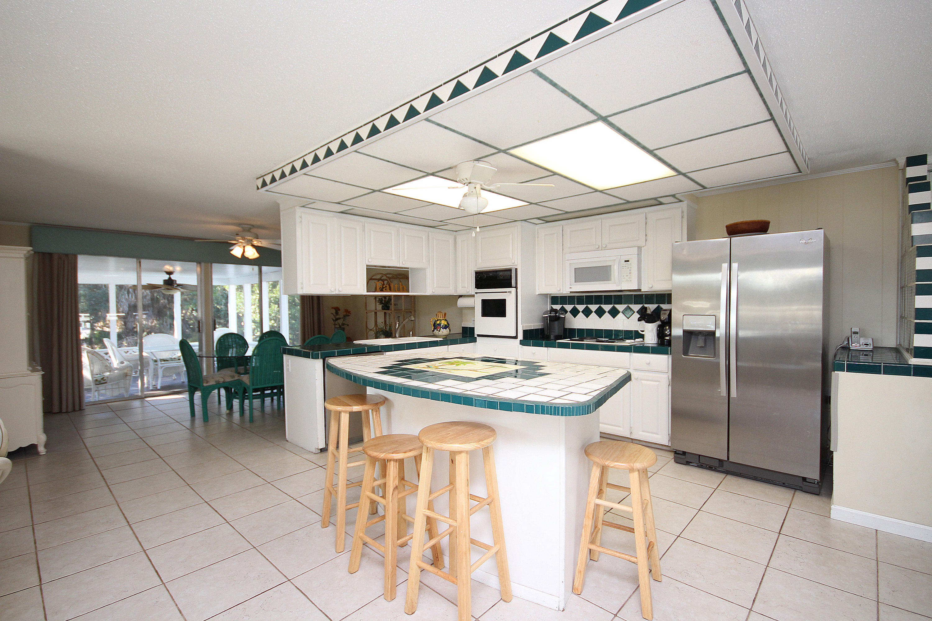 CRYSTAL BEACH - Residential