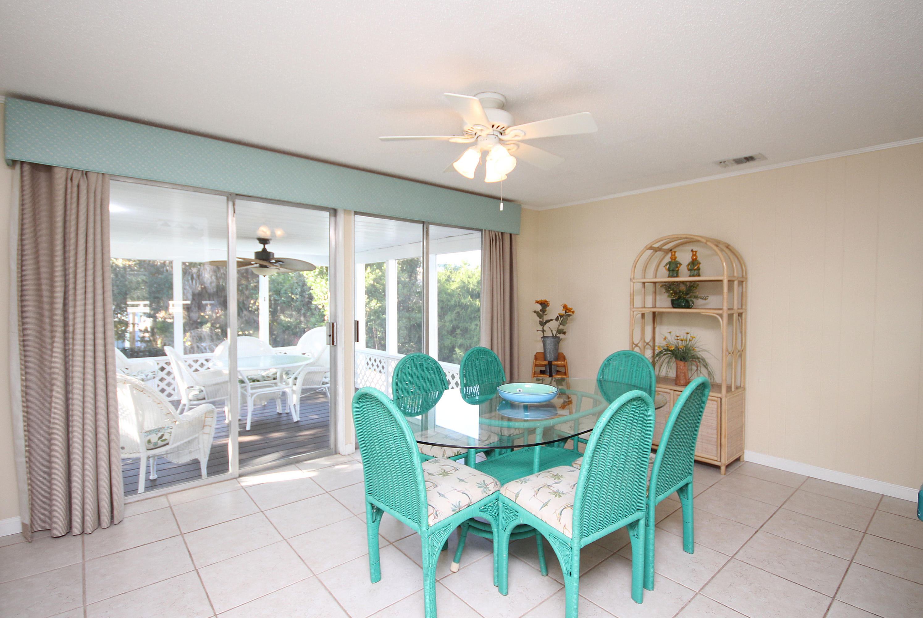 CRYSTAL BEACH - Residential