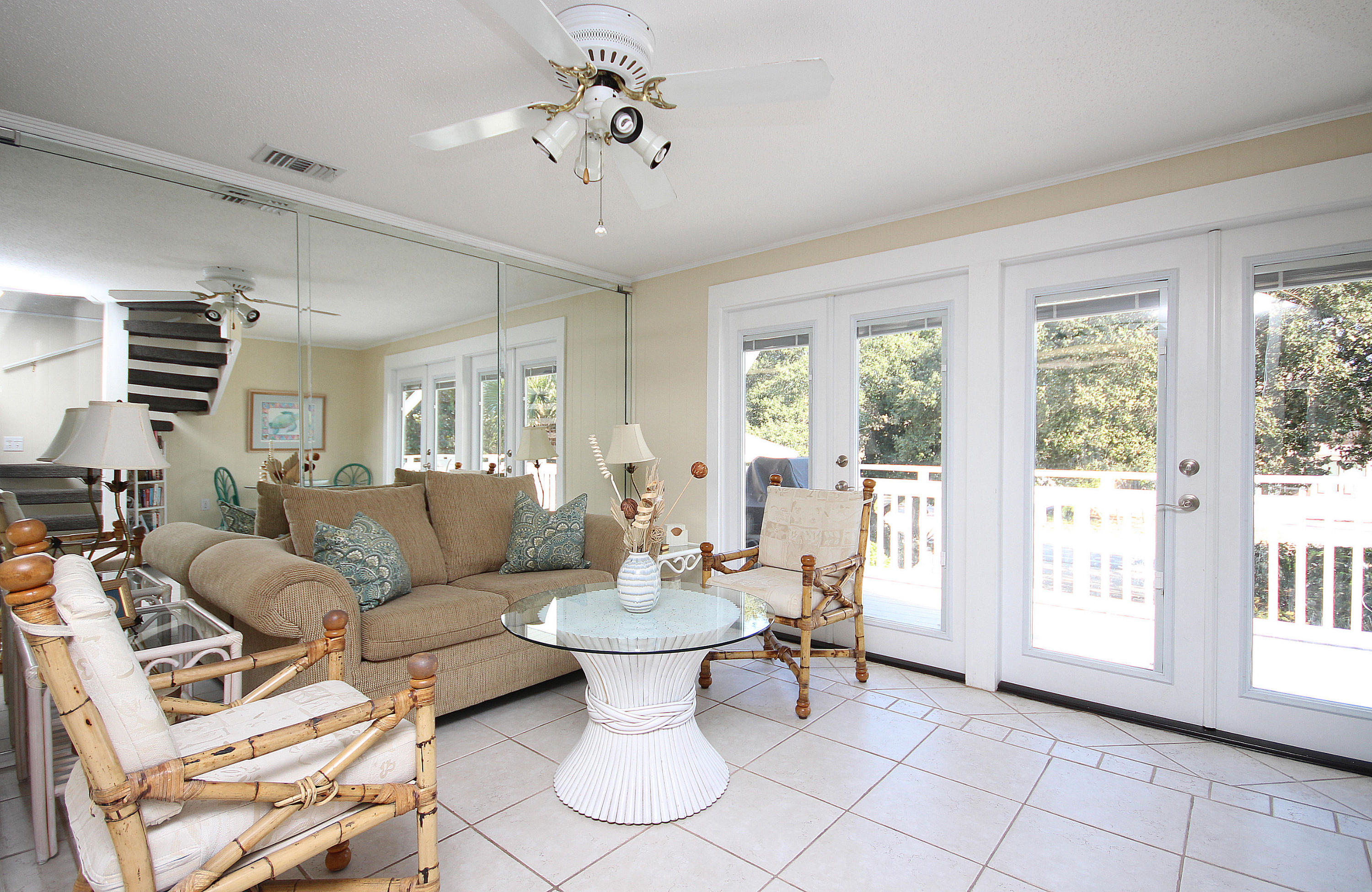 CRYSTAL BEACH - Residential