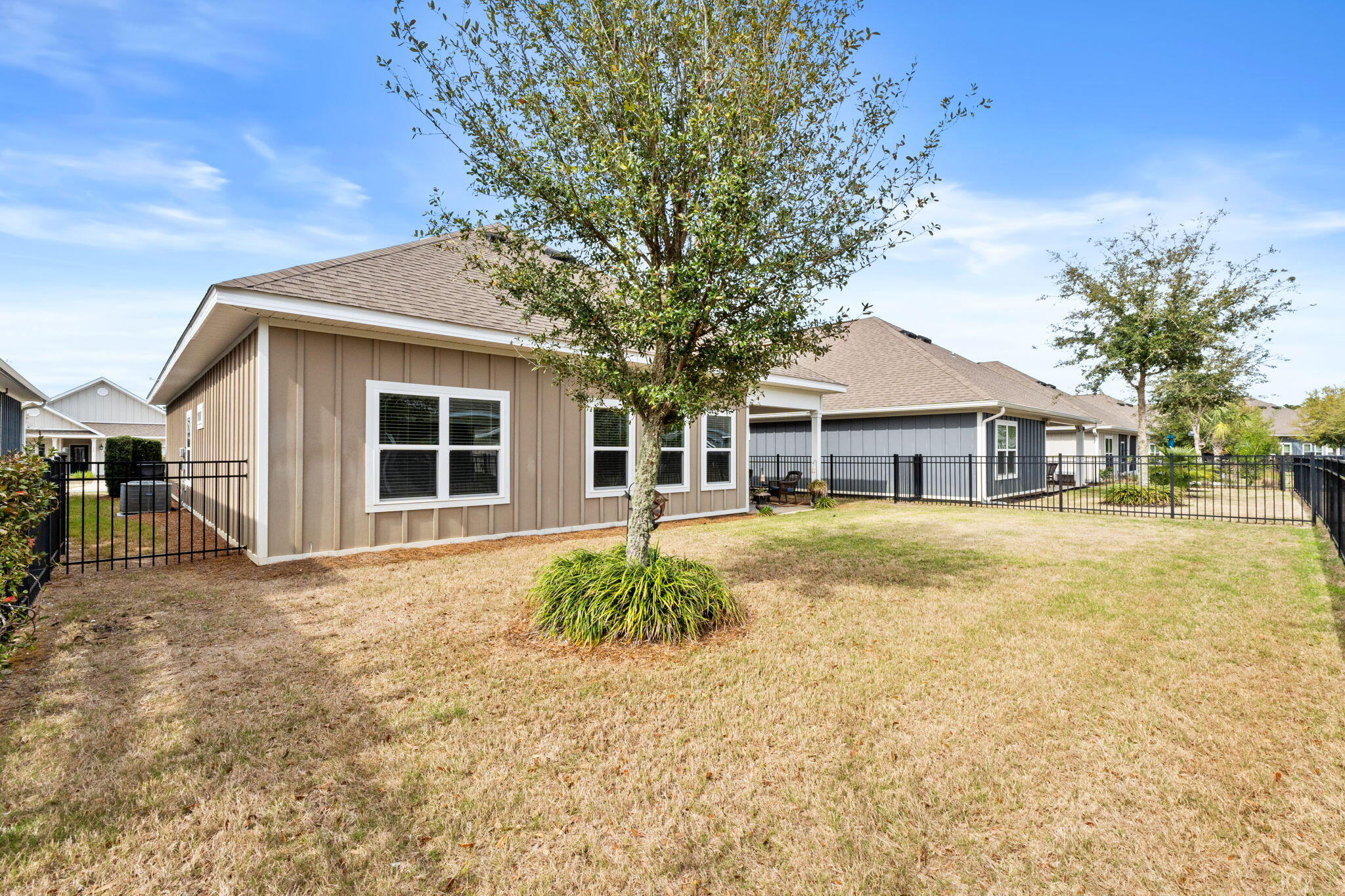 HAMMOCK BAY - Residential