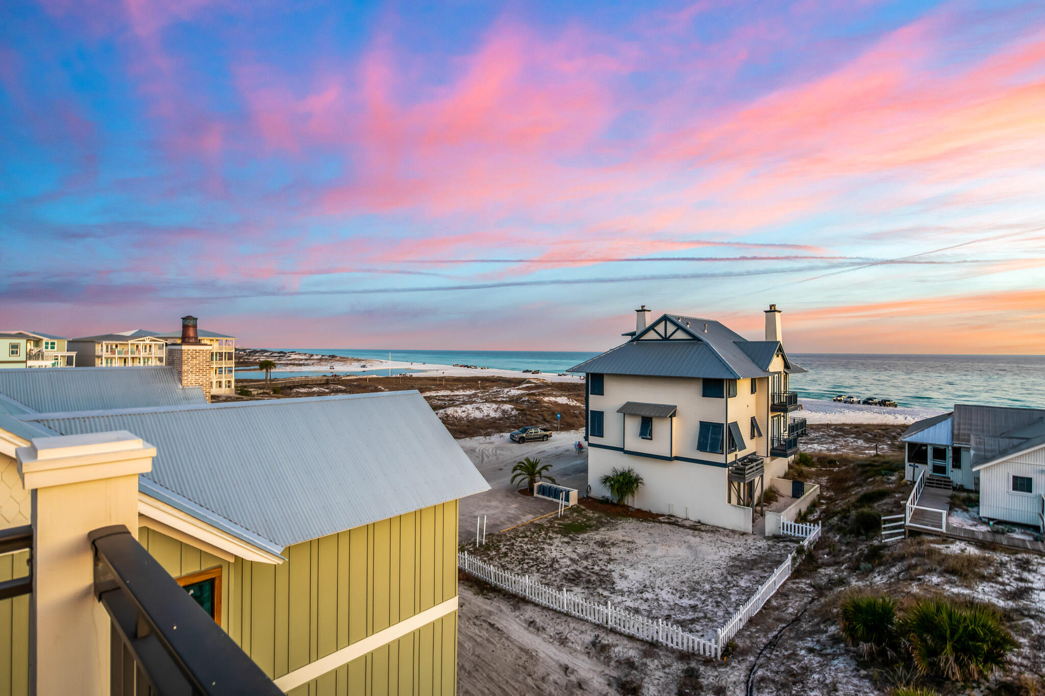 GRAYTON BEACH - Residential