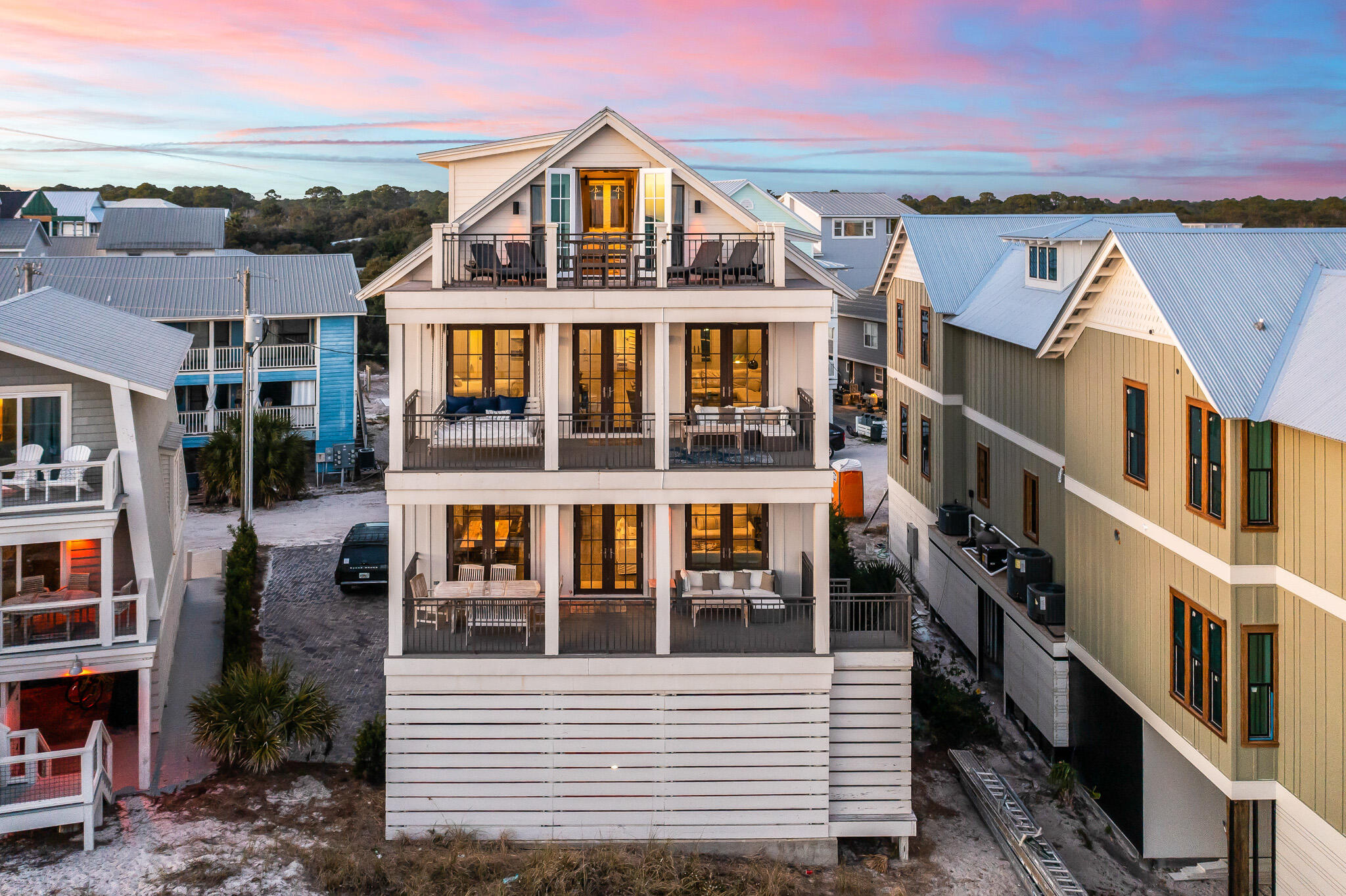 GRAYTON BEACH - Residential