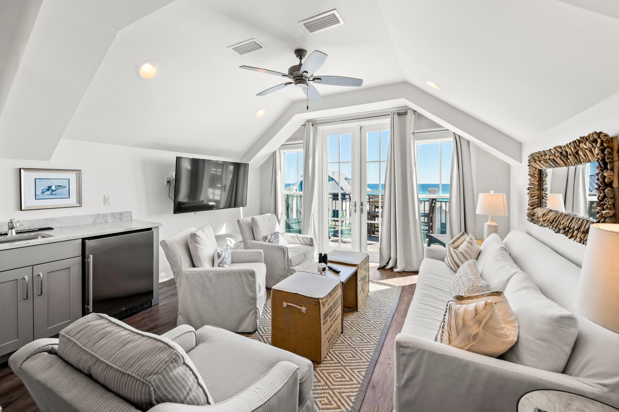 GRAYTON BEACH - Residential