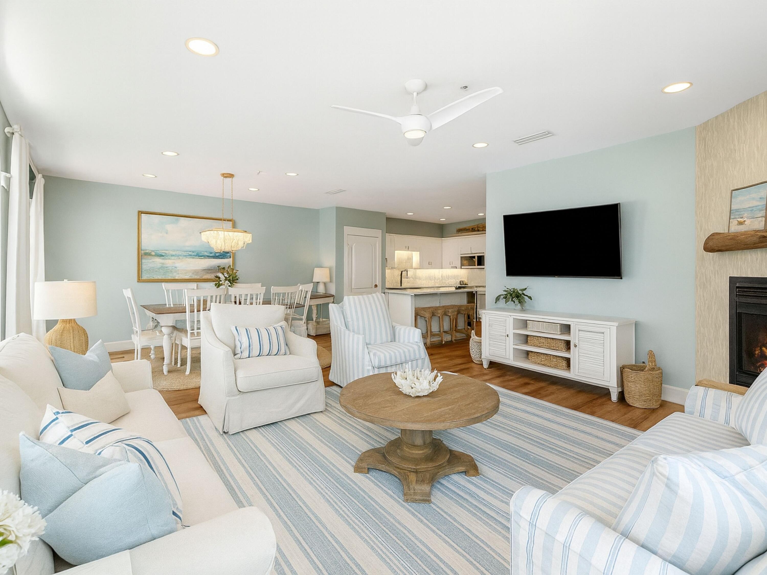 SEAVIEW VILLAS - Residential