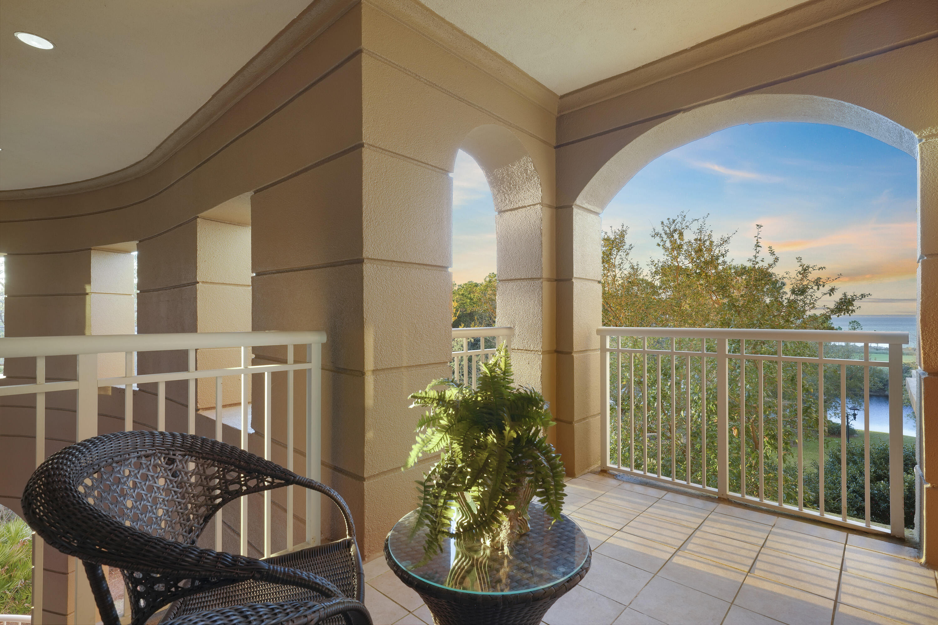 ONE WATER PLACE AT KELLY PLANTATION - Residential