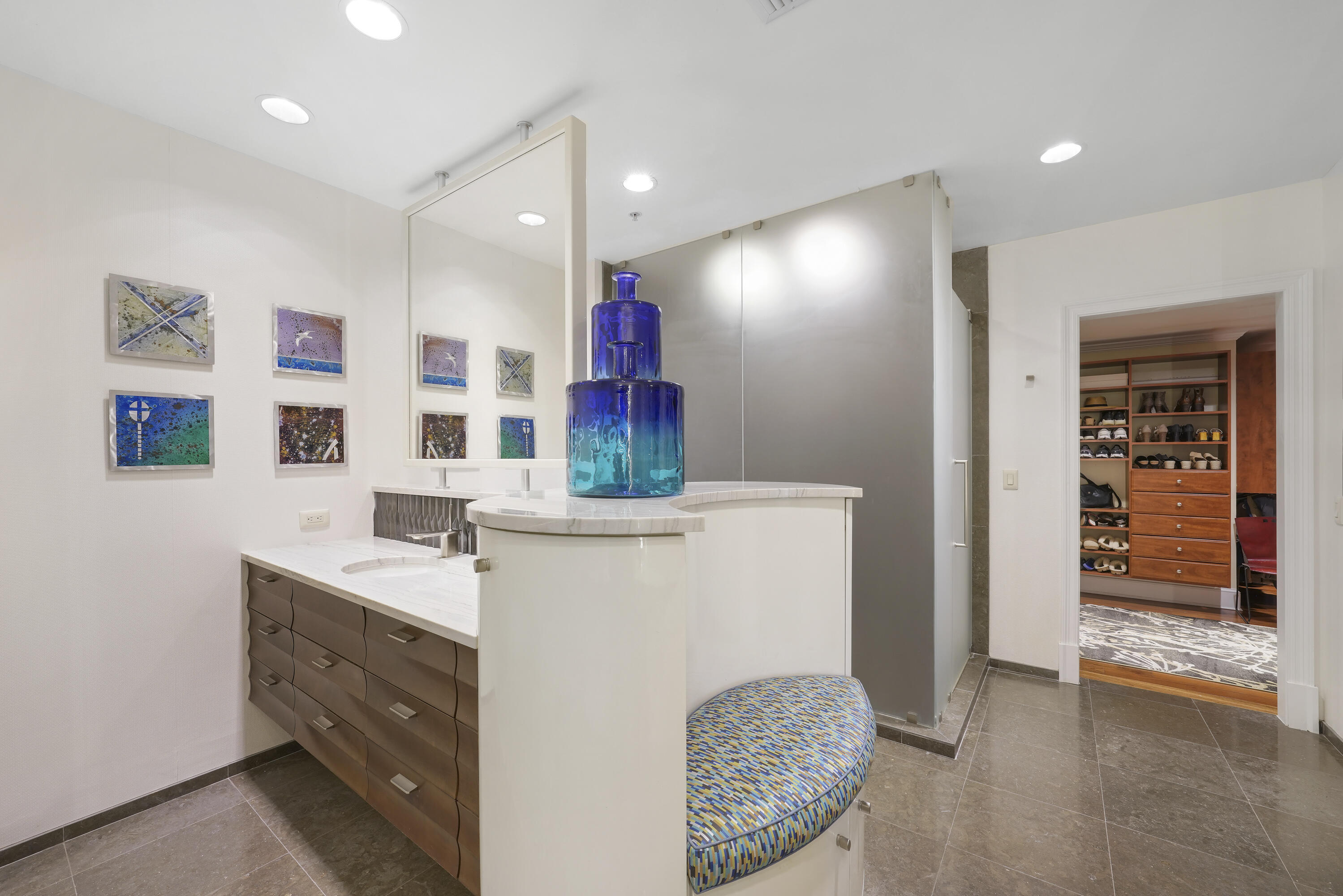 ONE WATER PLACE AT KELLY PLANTATION - Residential