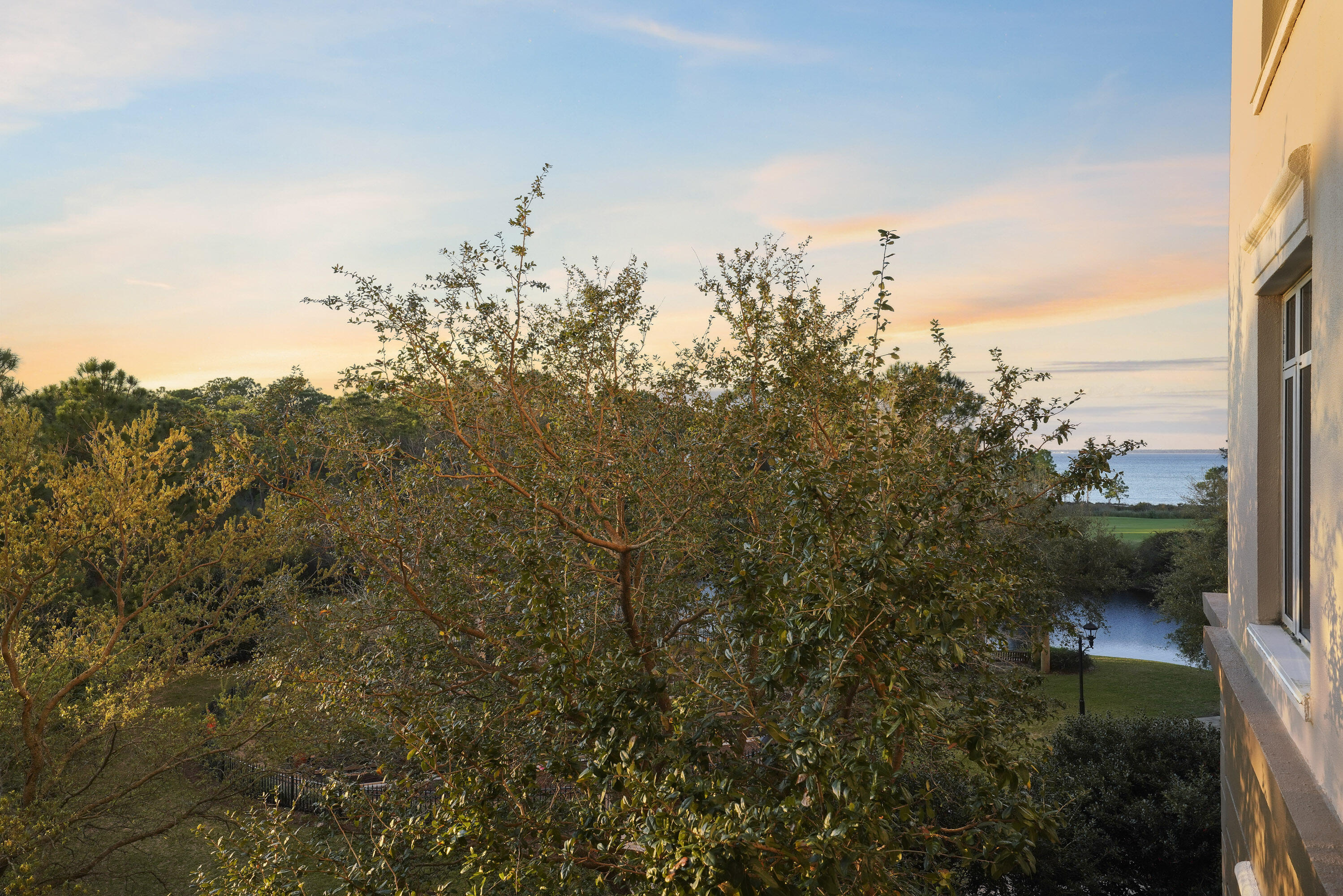 ONE WATER PLACE AT KELLY PLANTATION - Residential
