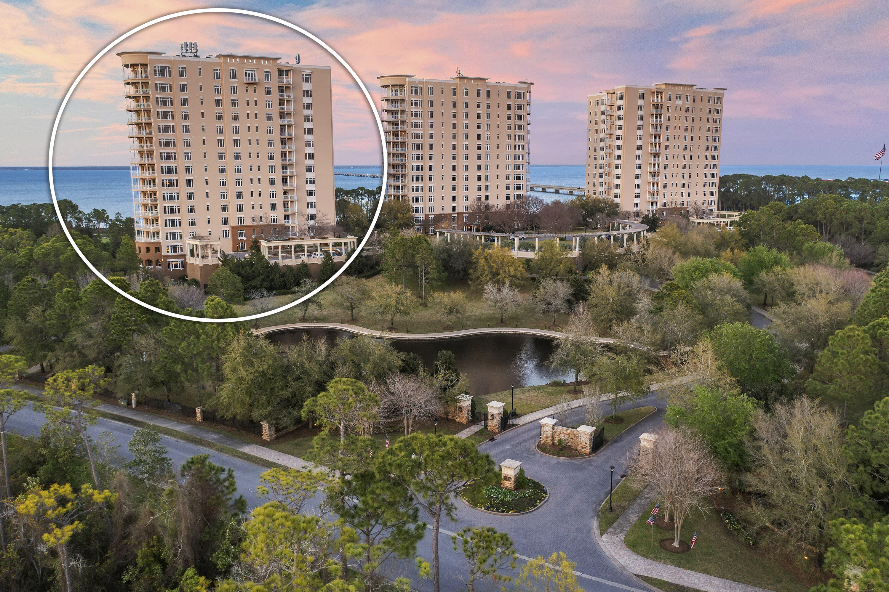 ONE WATER PLACE AT KELLY PLANTATION - Residential