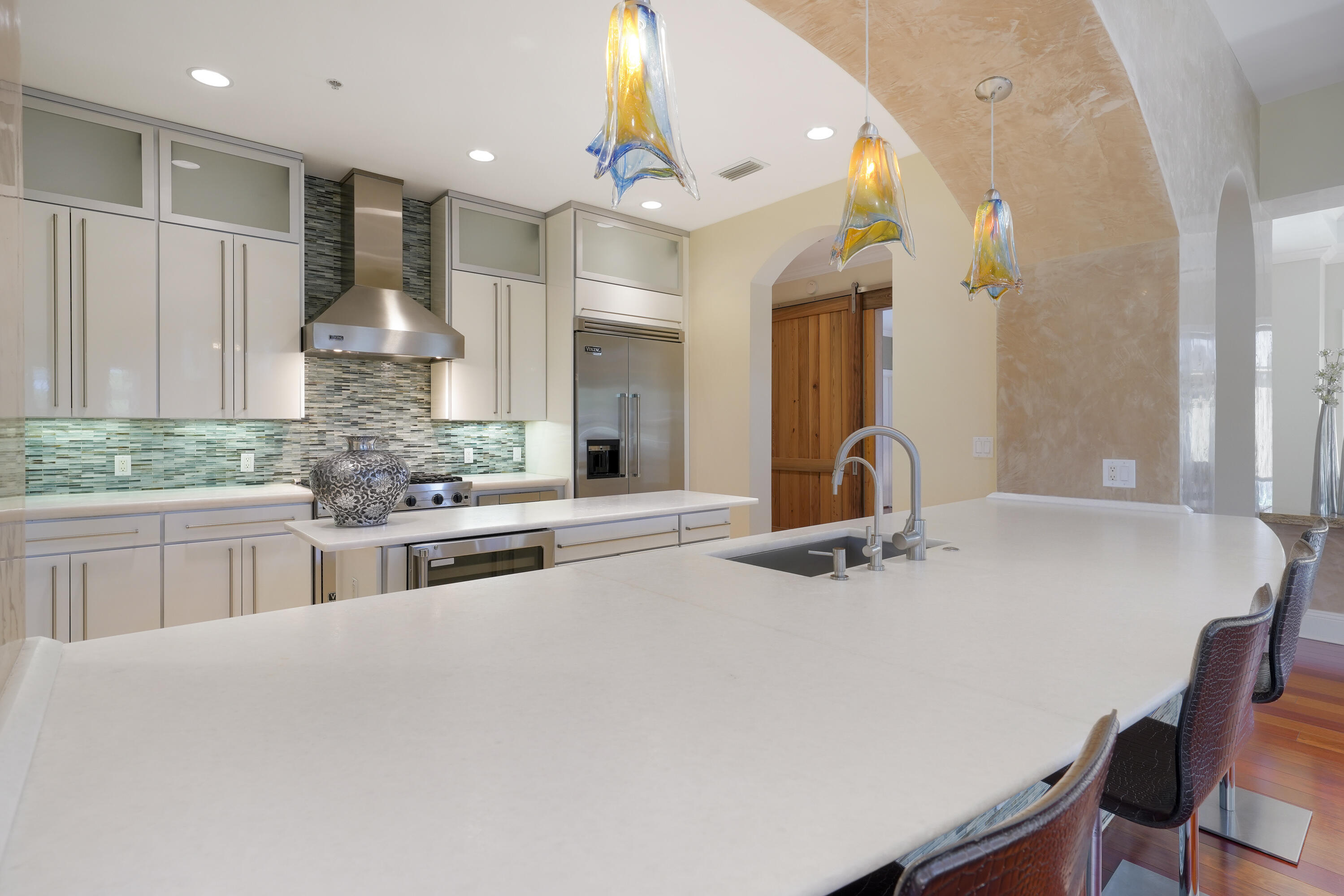 ONE WATER PLACE AT KELLY PLANTATION - Residential