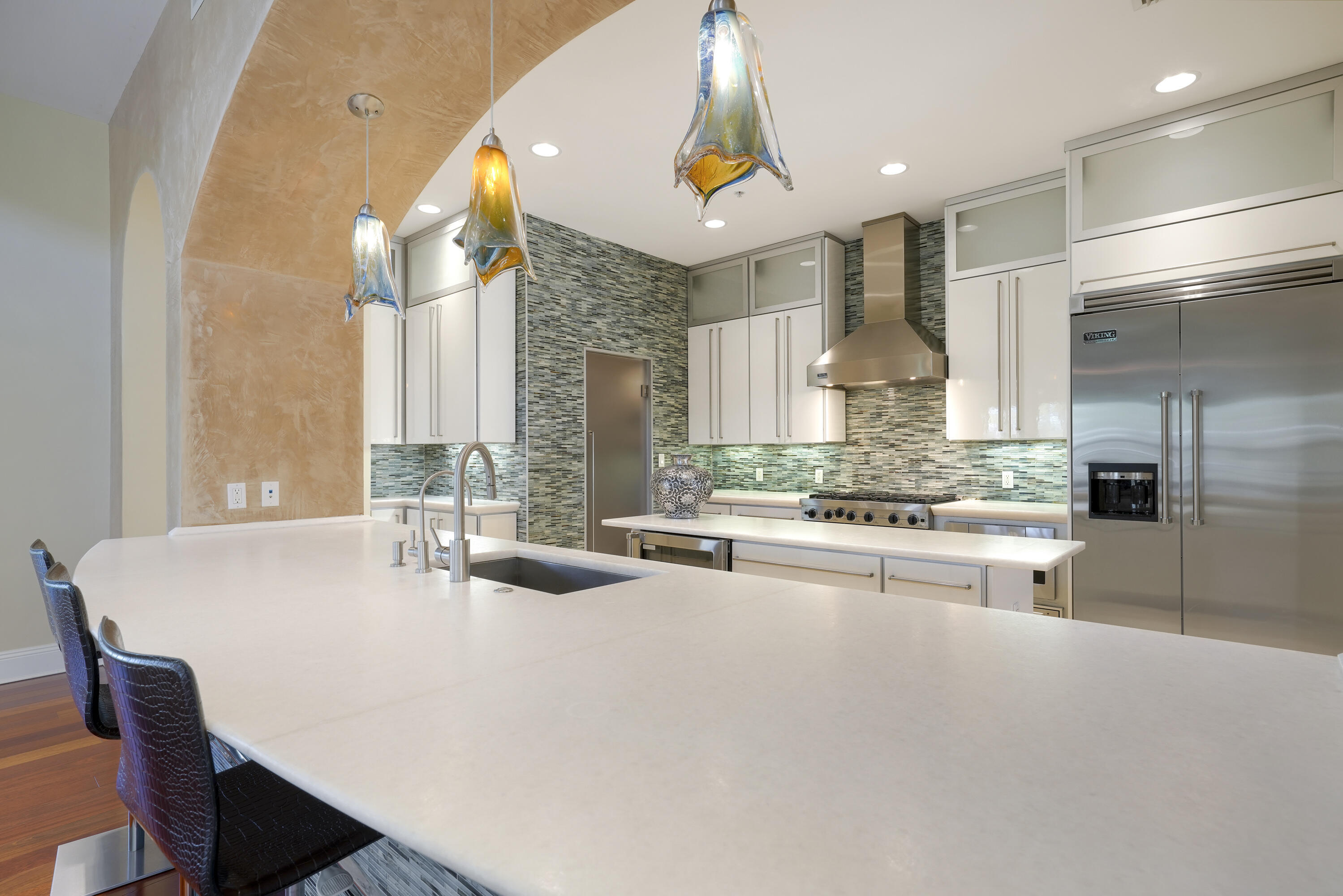 ONE WATER PLACE AT KELLY PLANTATION - Residential