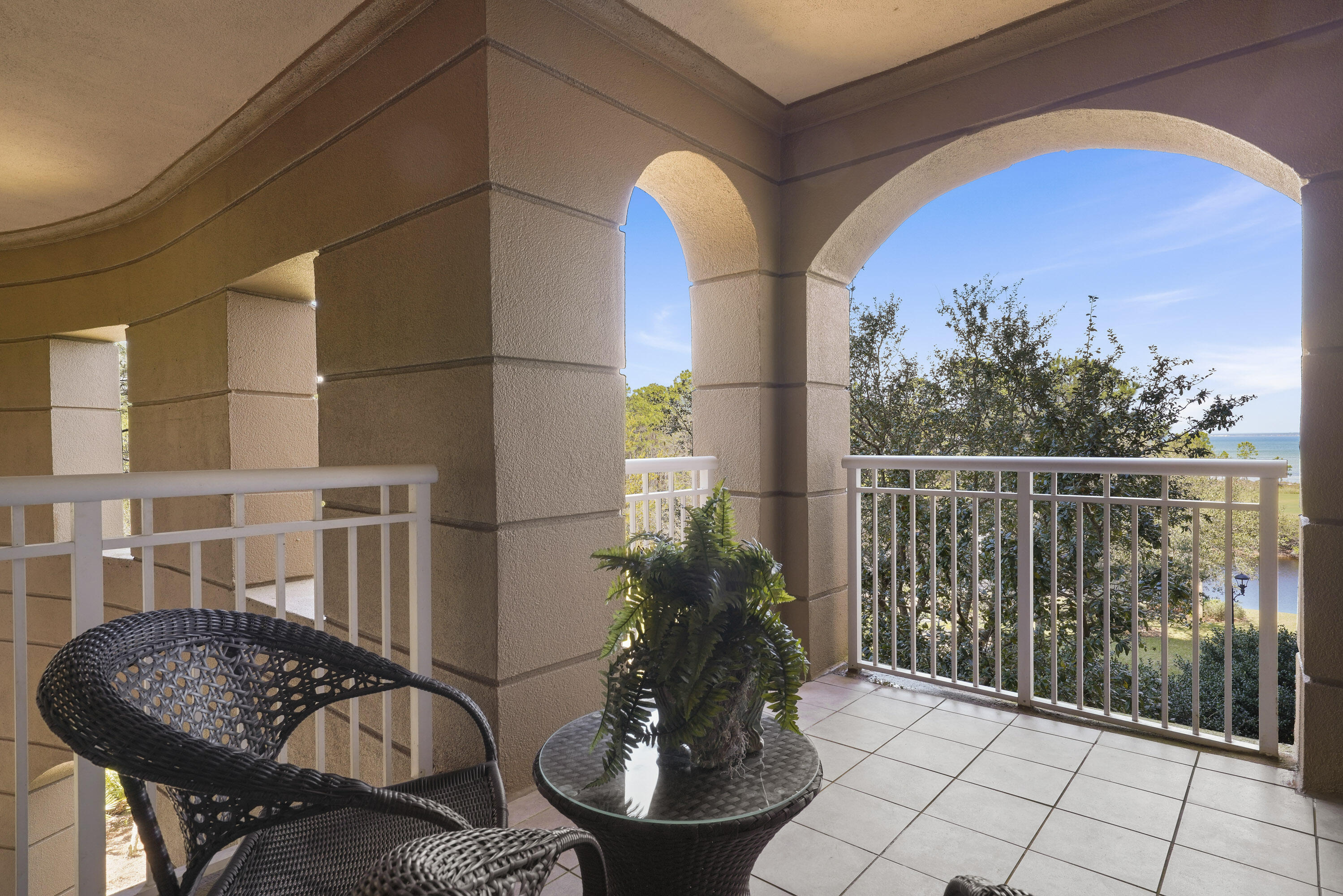 ONE WATER PLACE AT KELLY PLANTATION - Residential