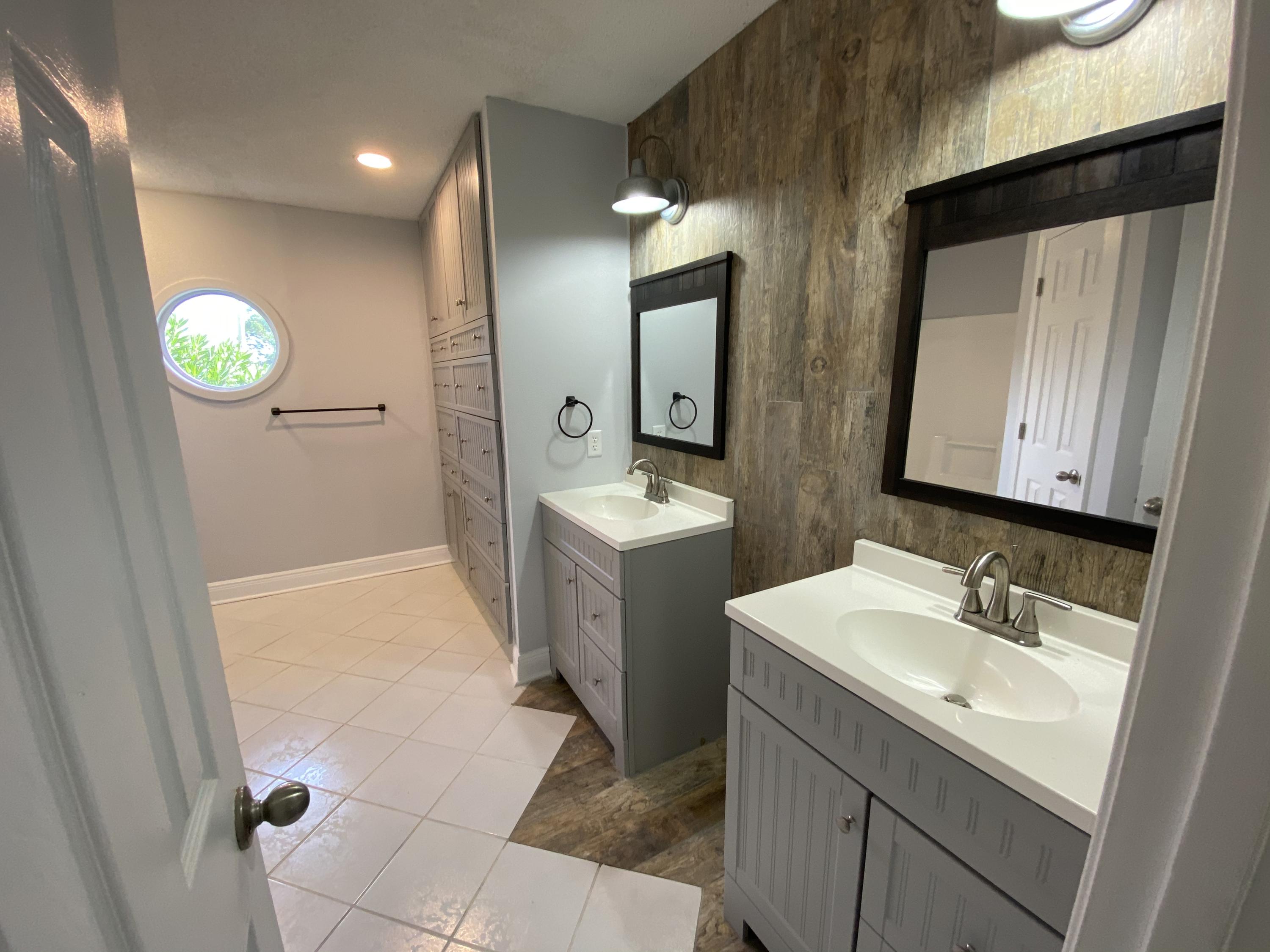 JACKSON TRAIL - Residential