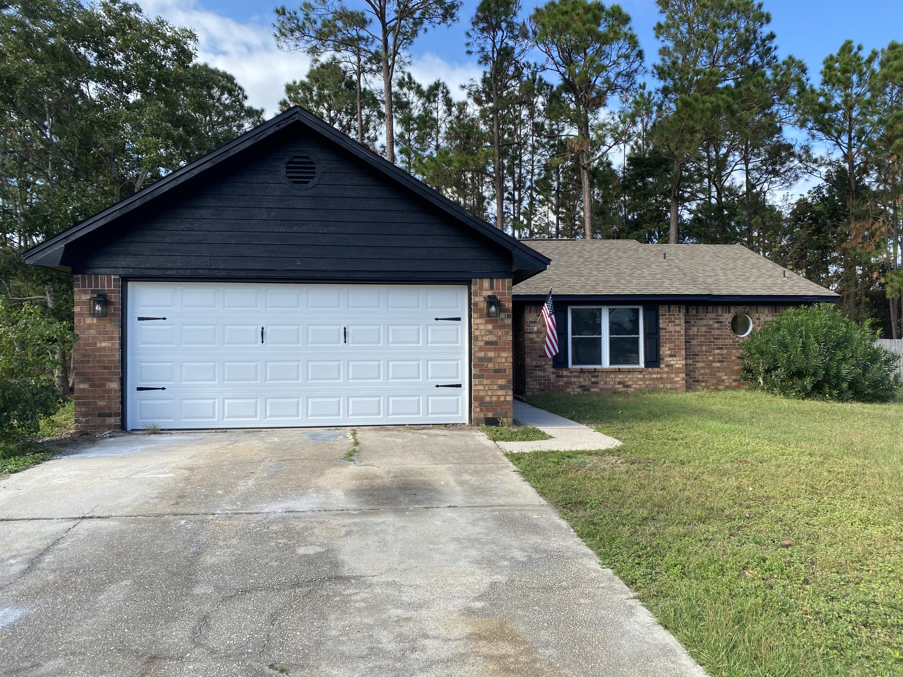 JACKSON TRAIL - Residential