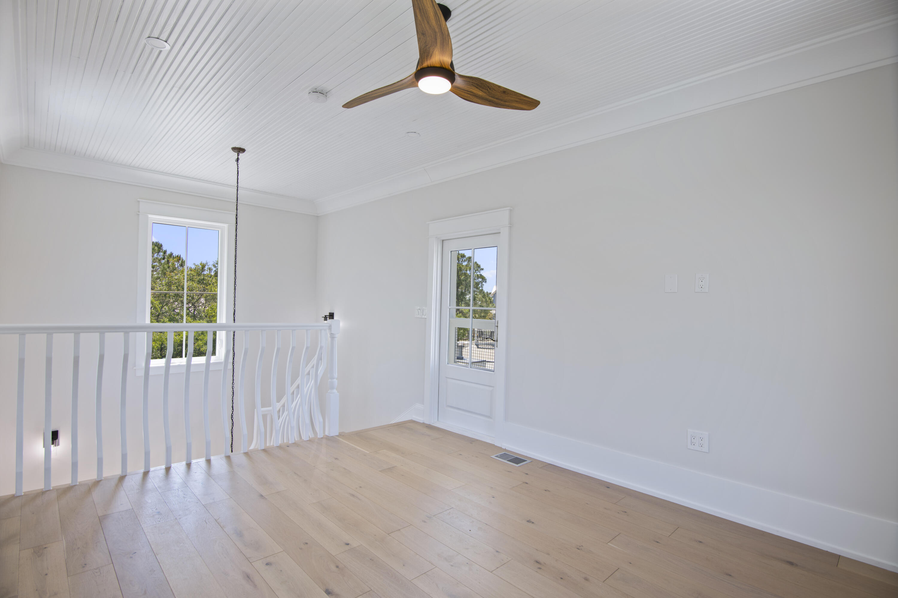 CALYPSO POINTE - Residential