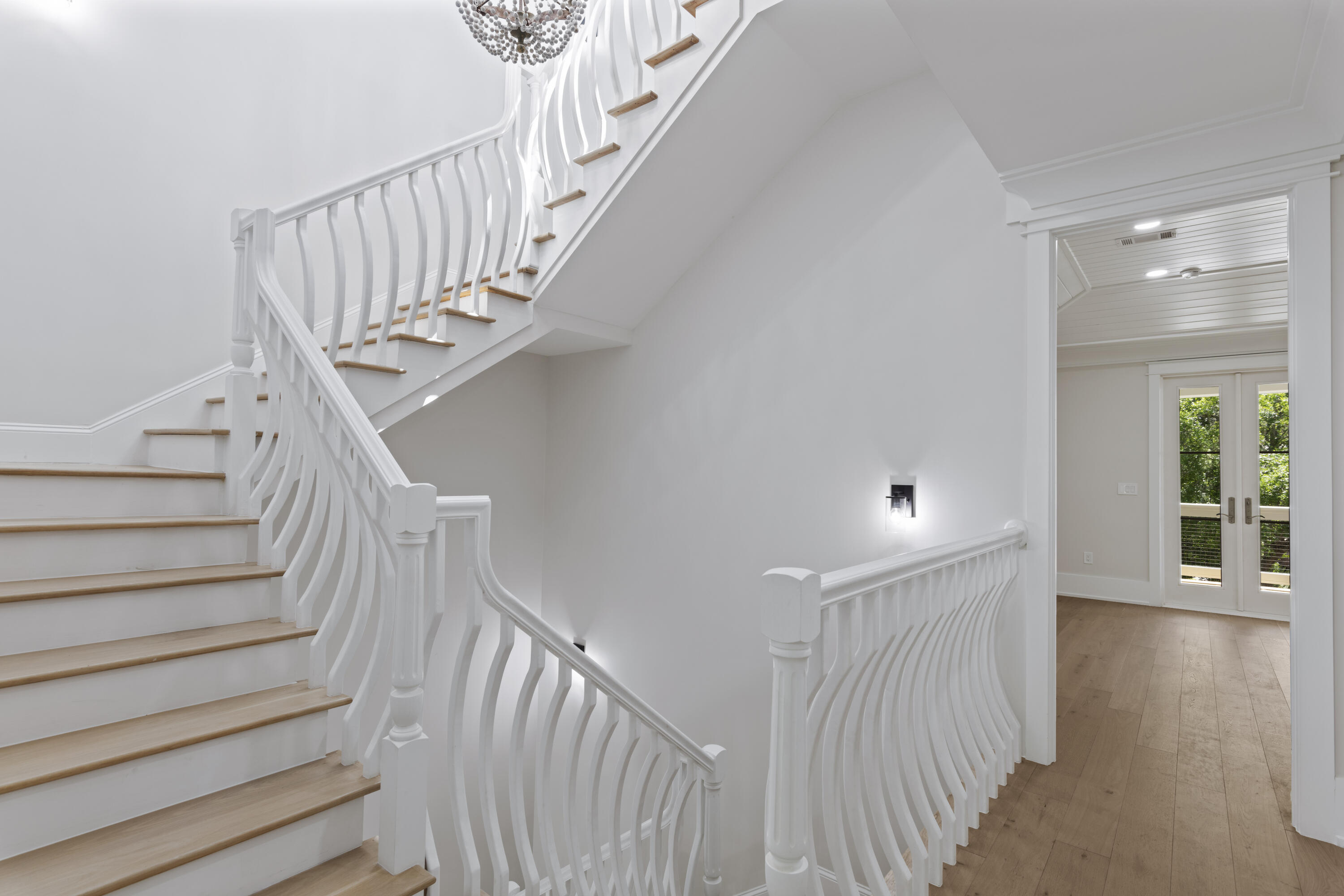 CALYPSO POINTE - Residential