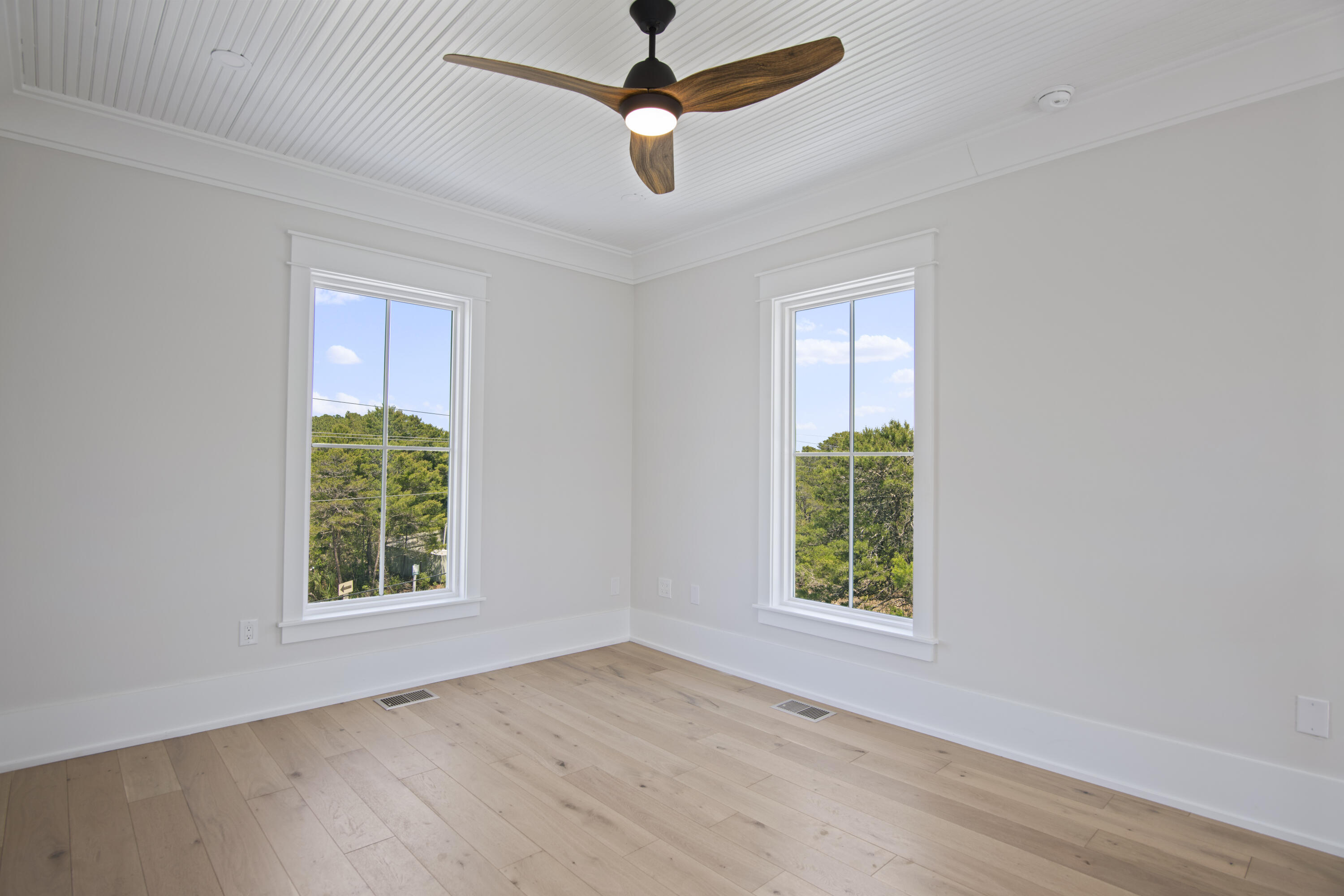 CALYPSO POINTE - Residential