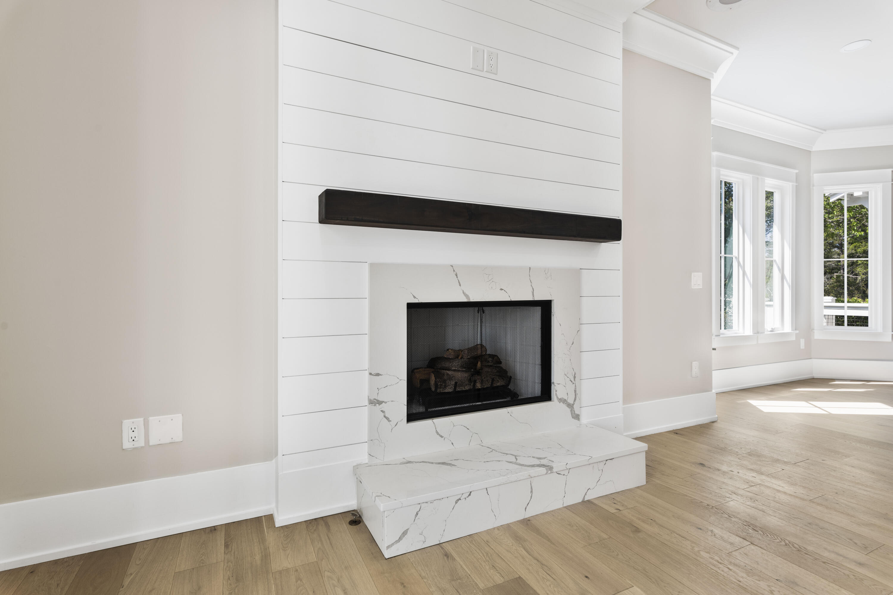CALYPSO POINTE - Residential