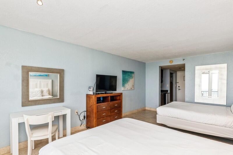 BAYSIDE CONDO SANDESTIN - Residential