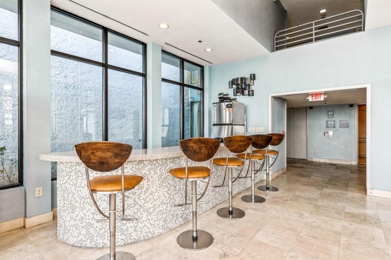 BAYSIDE CONDO SANDESTIN - Residential