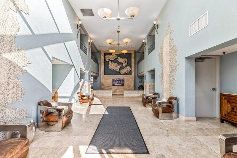 BAYSIDE CONDO SANDESTIN - Residential