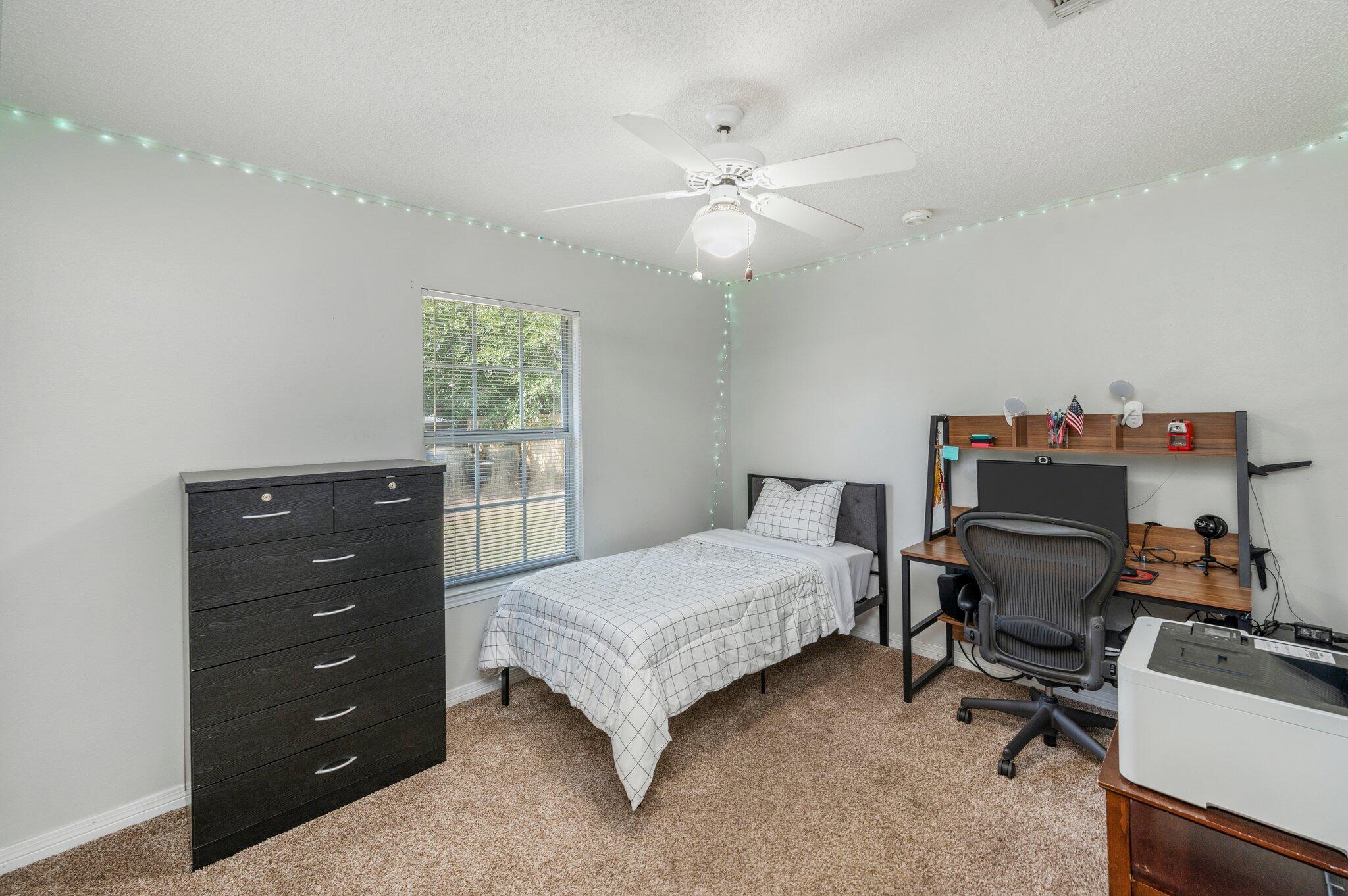 COUNTRYVIEW ESTATES 3RD ADDN - Residential